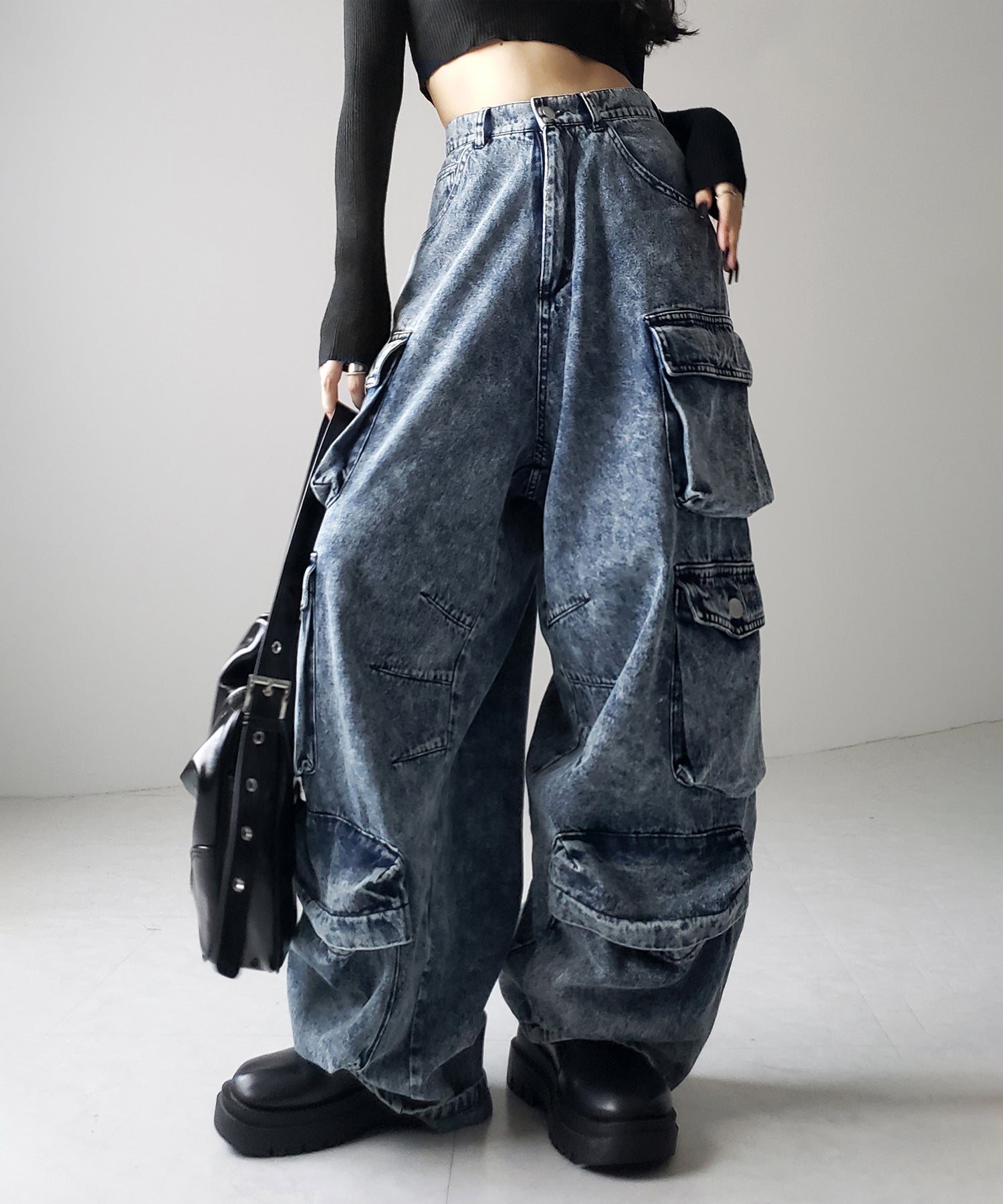 【 デニムセットアップ着用可能 】ヴィンテージケミカルブリーチヘビーワイドカーゴデニム / vintage chemical bleach heavy wide cargo denim