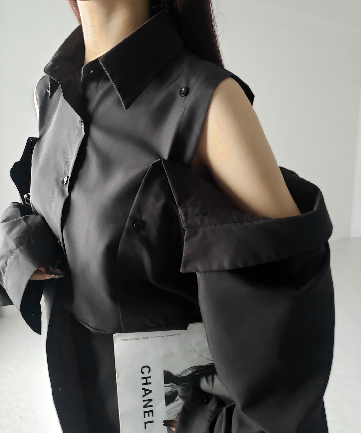 【 3color 】オープンショルダーカットアウトビッグシャツ / open shoulder cutout big shirt