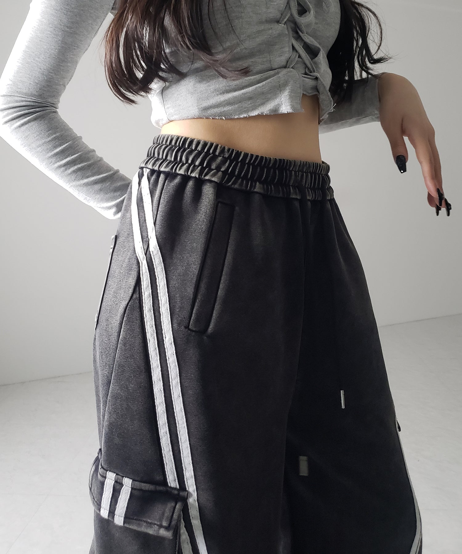 【 裾絞り可能2WAY 】ピグメントヴィンテージサイドラインタックワイドスウェットパンツ / pigment vintage sideline tuck wide sweatpants