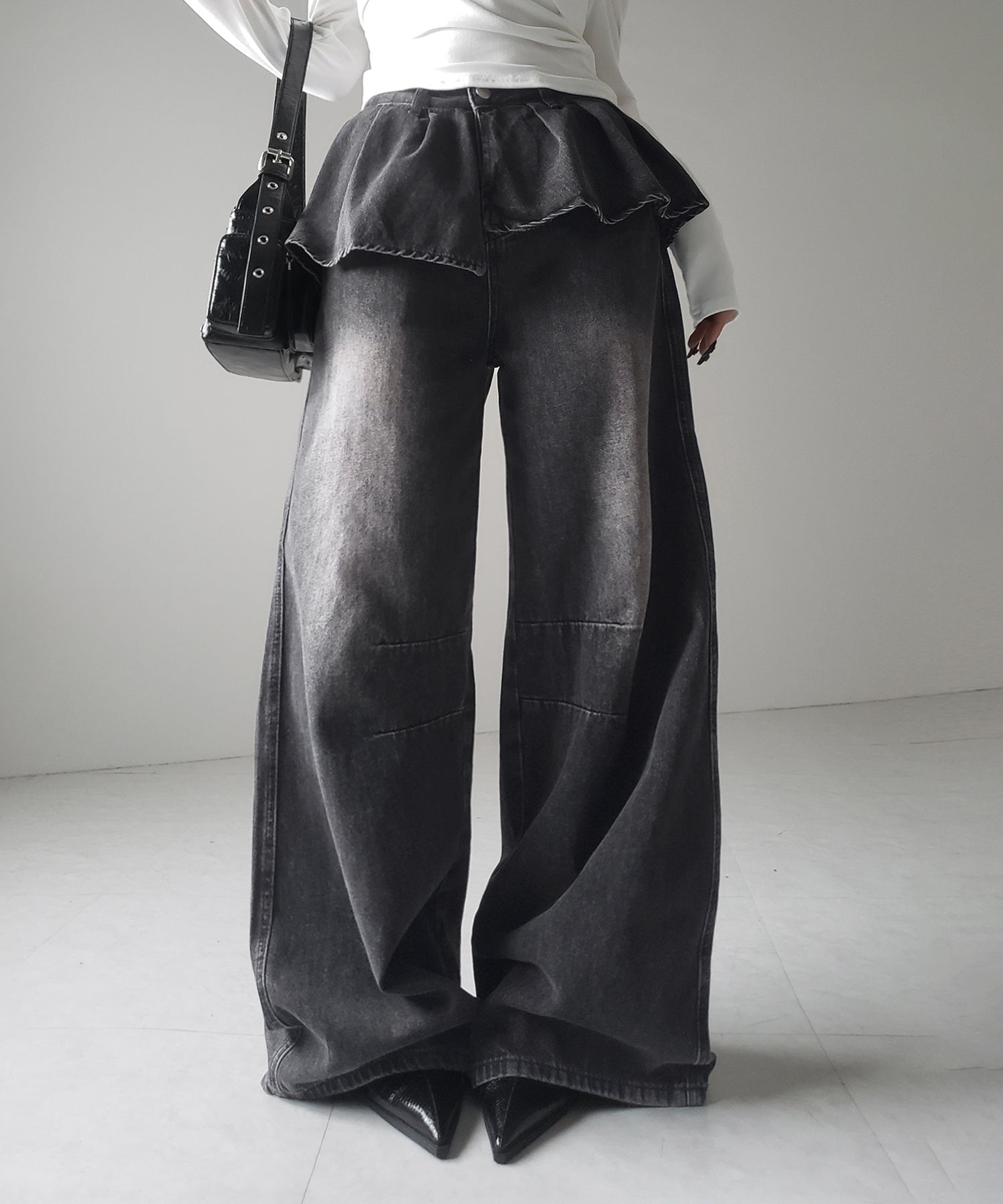 【 2color / 4size 】フリルドッキングレイヤードヴィンテージワイドデニム / frll docking layered vintage wide denim