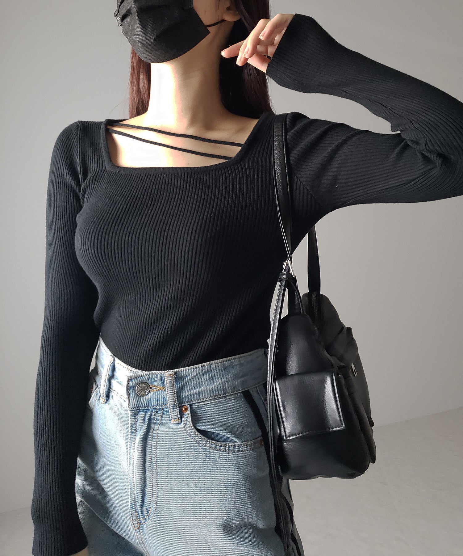 【 3color 】2ストラップスクエアネックリブニット