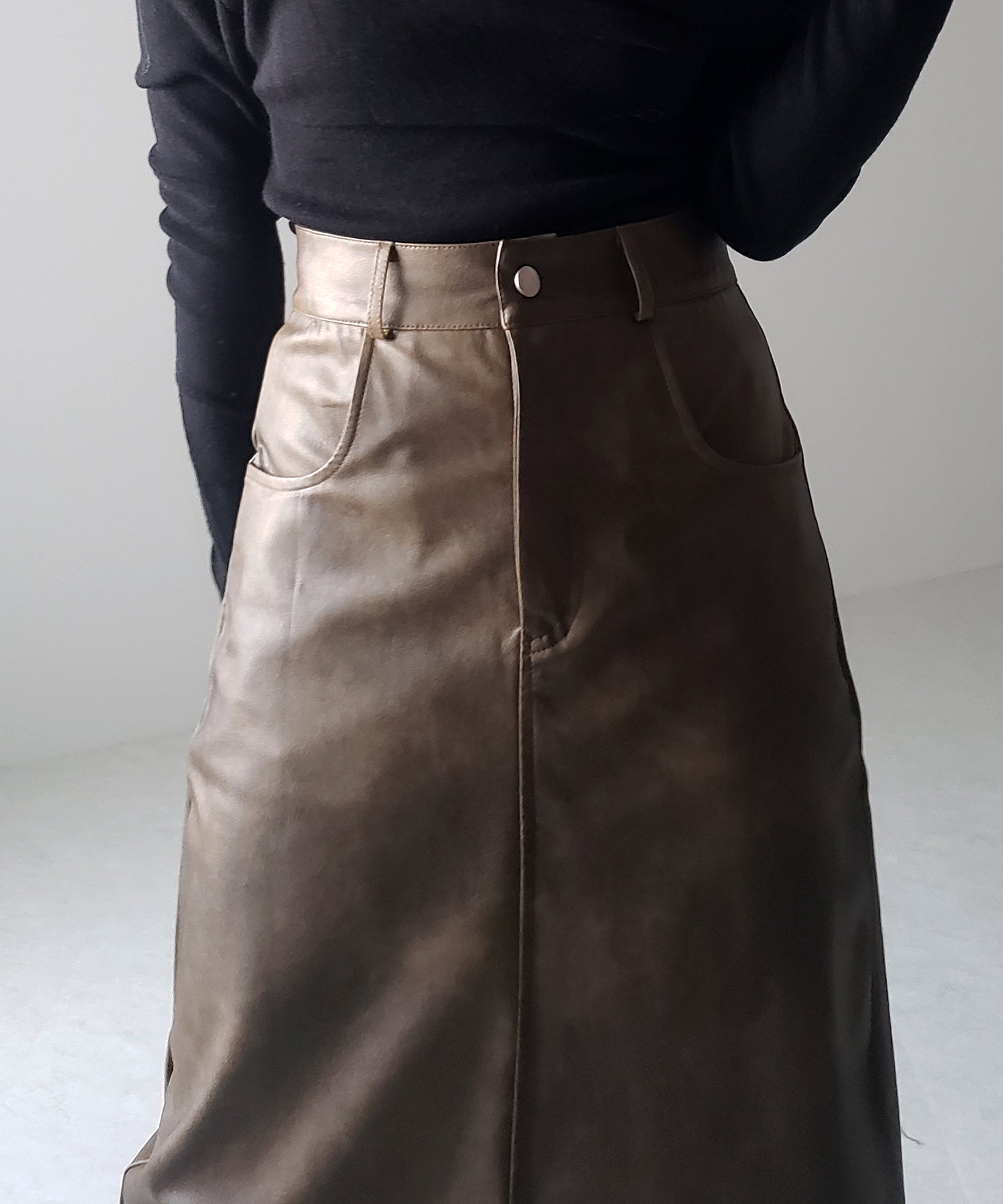 【 3color / 3size 】フロントスリットヴィンテージフェイクレザースカート