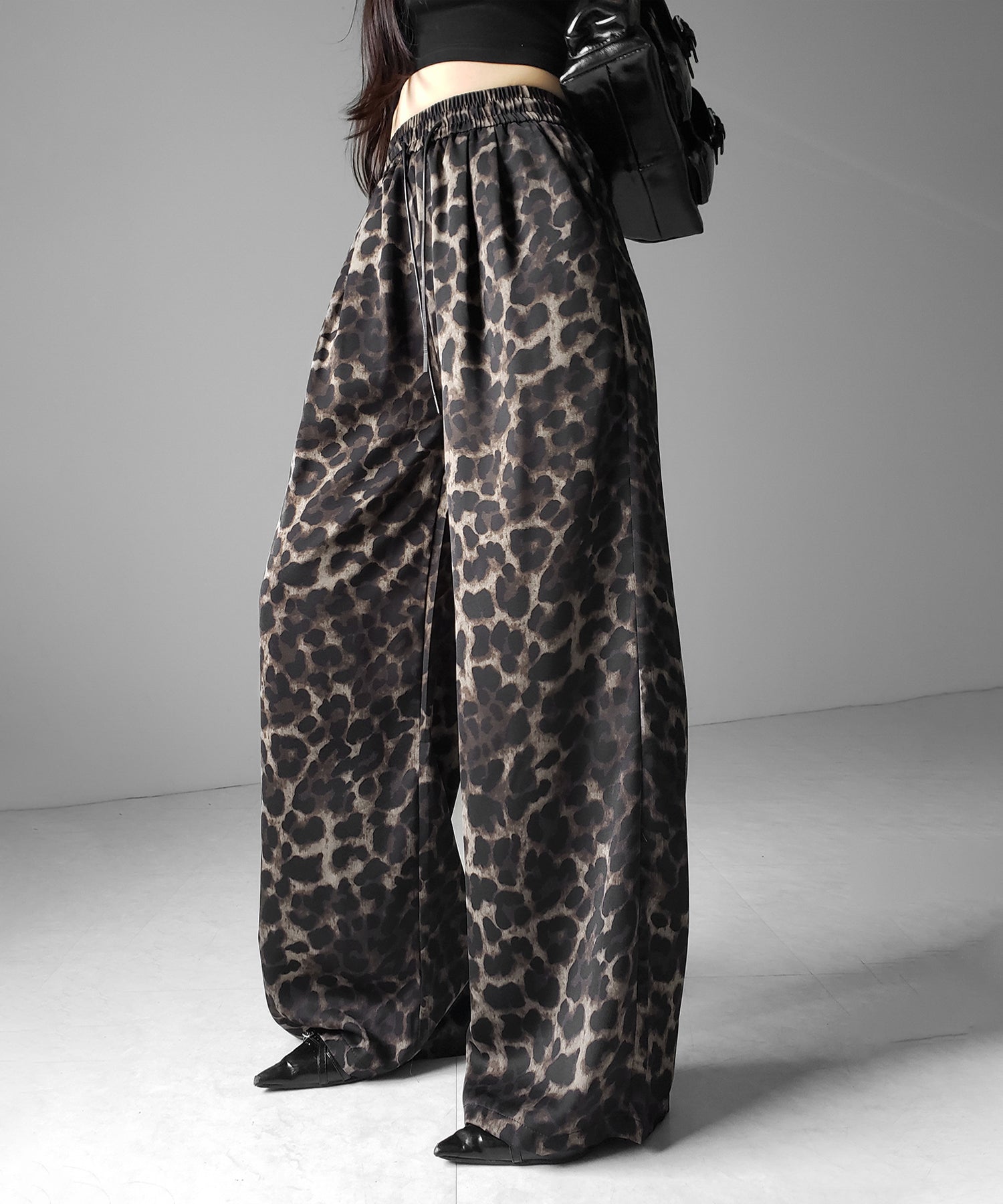 ヴィンテージレオパードリラクシーワイドイージーパンツ / vintage reopard relaxy wide easy pants