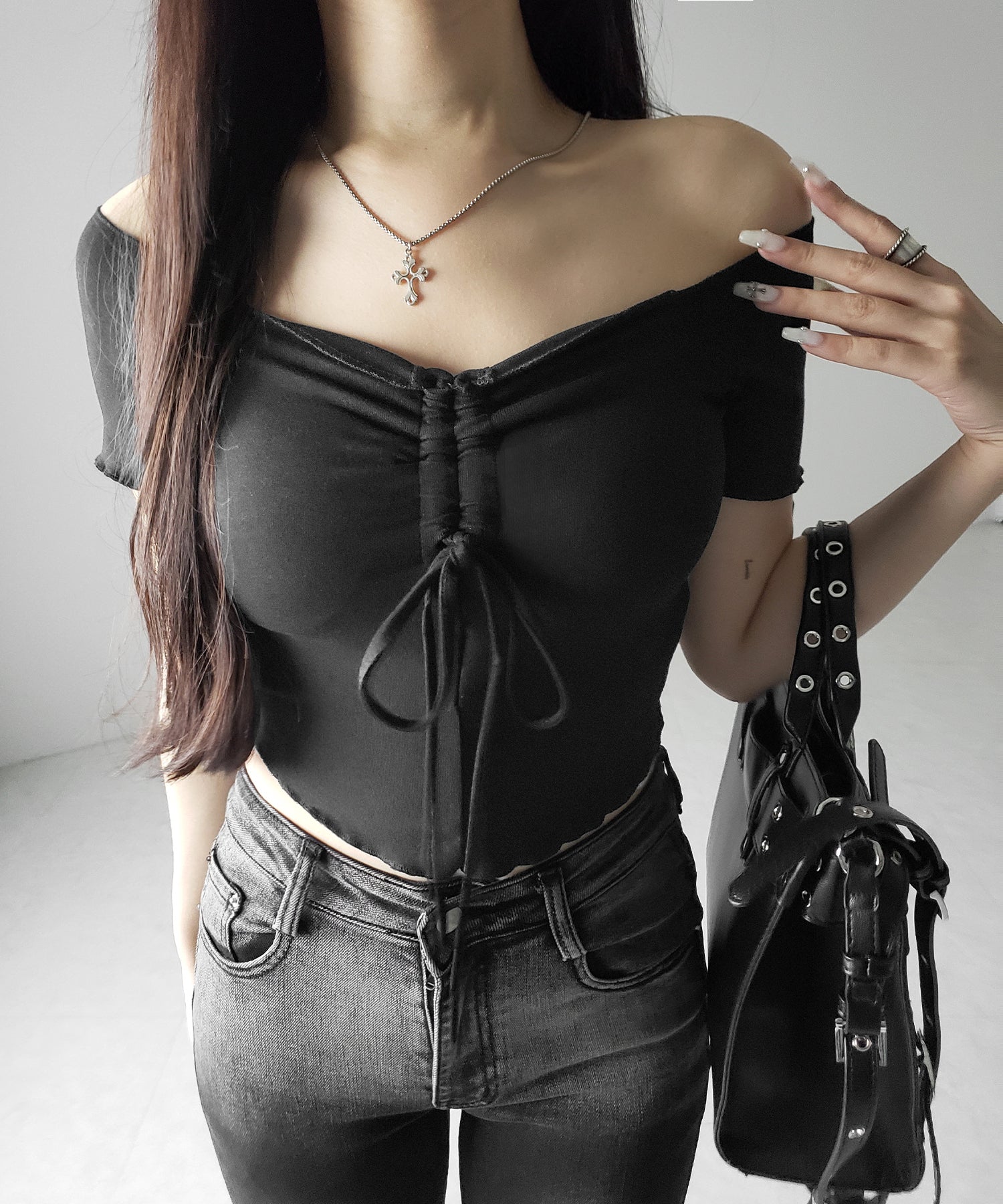 【 3color 】シャーリングリボンオフショルメローTシャツ / shirring ribbon off-shoulder mellow T-shirt