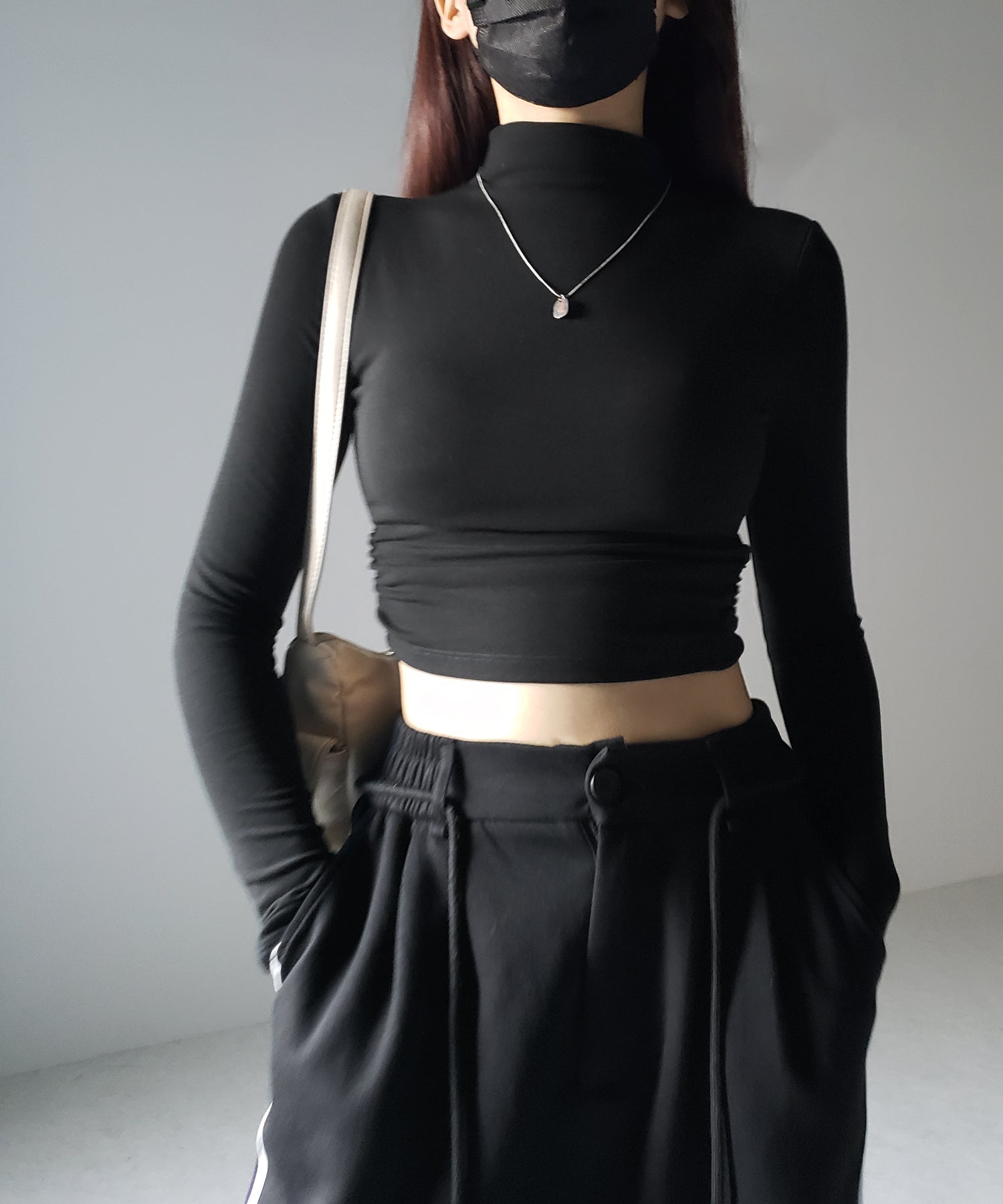 【 カップ付き / 裏起毛 】プチハイネックシャーリングショートカットソートップス