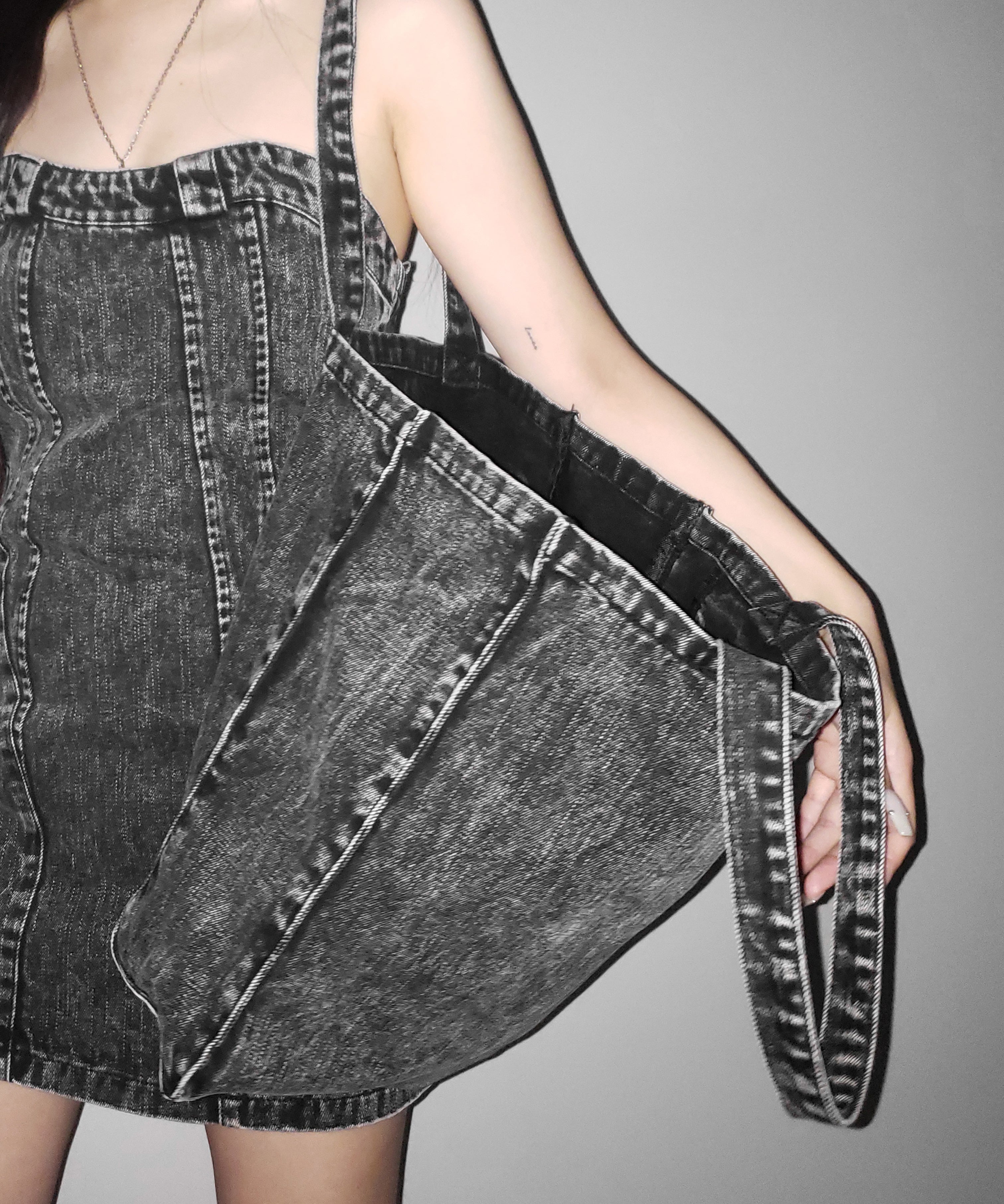 【 2color 】ヴィンテージケミカルブリーチビッグスクエアデニムトートバッグ / vintage chemical bleach big square denim tote bag