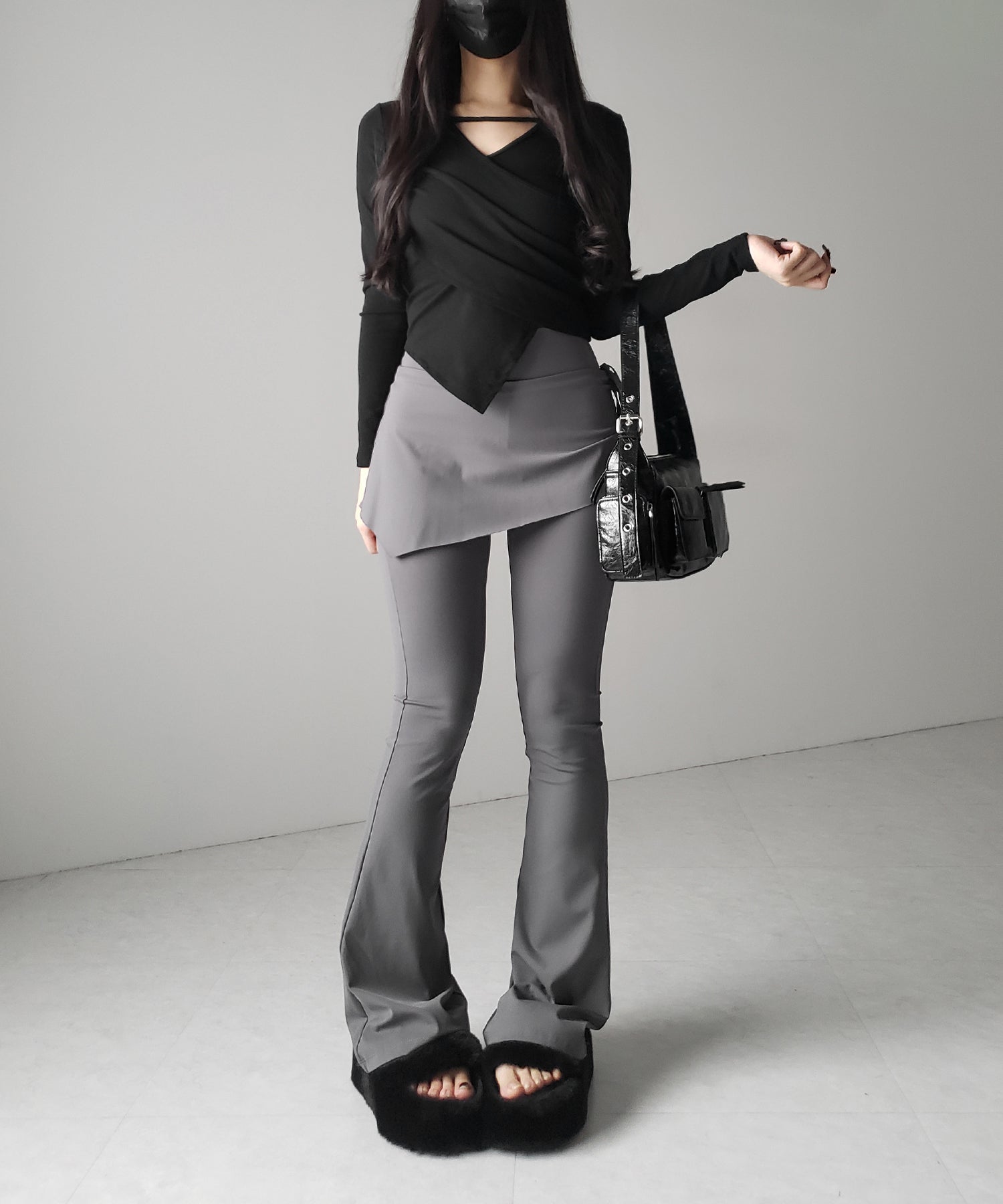 【 3color 】ラインストラップギャザークロスレイヤードトップス / line strap gather cross layered Tops