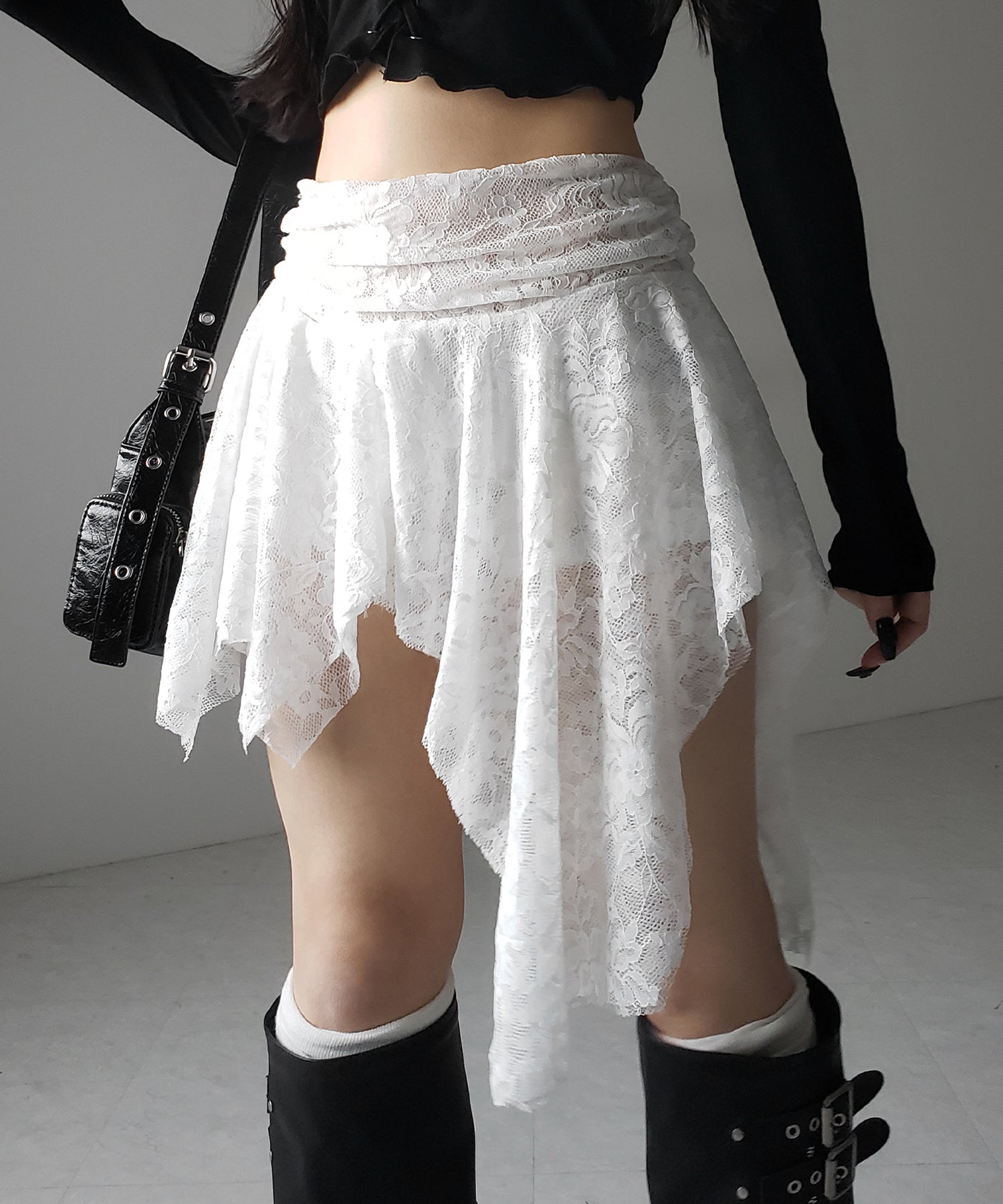 【 2color / インパン裏地付】アシンメトリーフリルレースミニスカート / asymmetry frill lace mini skirt