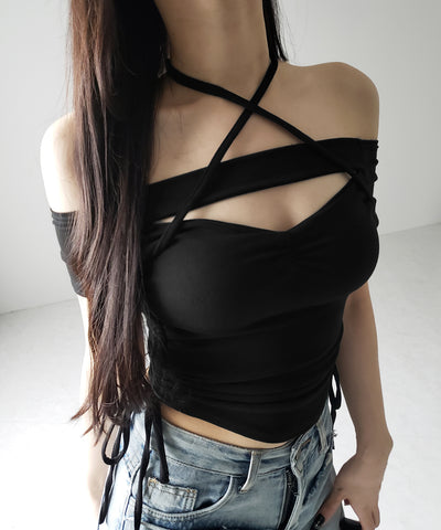 半袖クロスストラップリボンカットアウトオフショルトップス / short sleeve cross strap ribbon cutout offshoulder tops