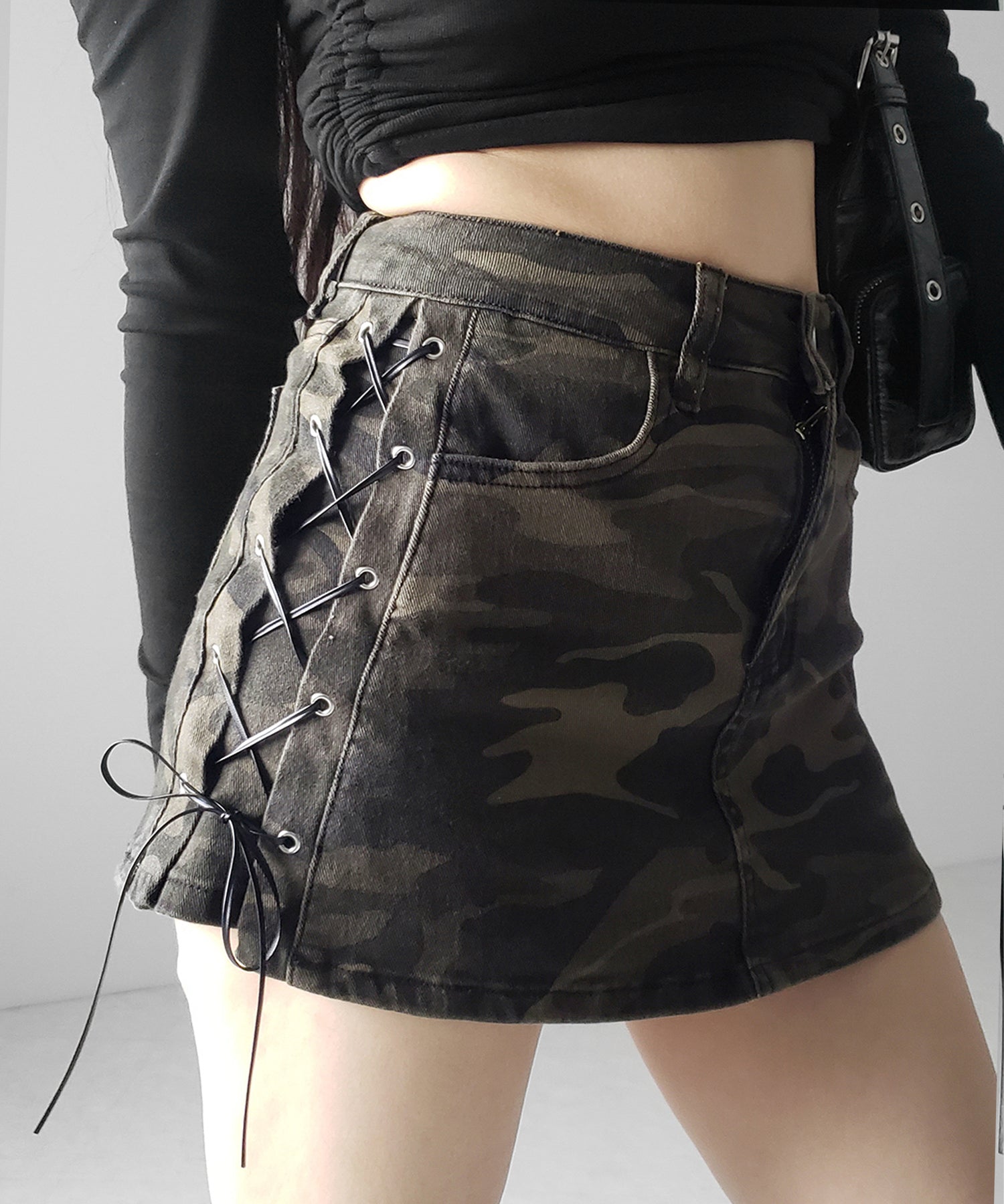 ヴィンテージカモフラレースアップデニムミニスカパン / vintage camouflage lace up denim mini skirt pants