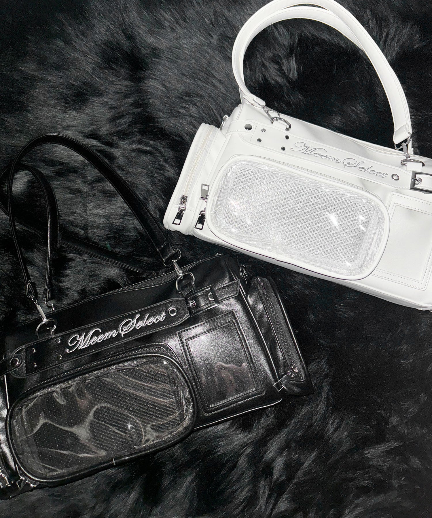 クリアポケット付きレタリング刺繍ショルダーバッグ / clear pocket lettering embroidery shoulder bag