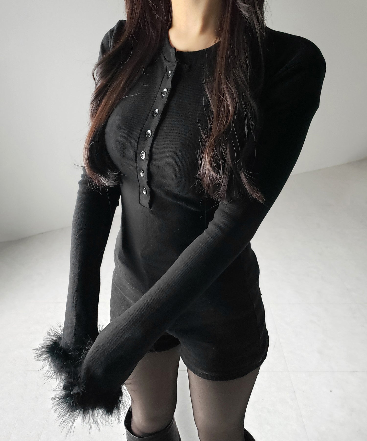 【 2color 】ファースリーブヘンリーネックリブトップス / fur sleeve henley neck lib tops