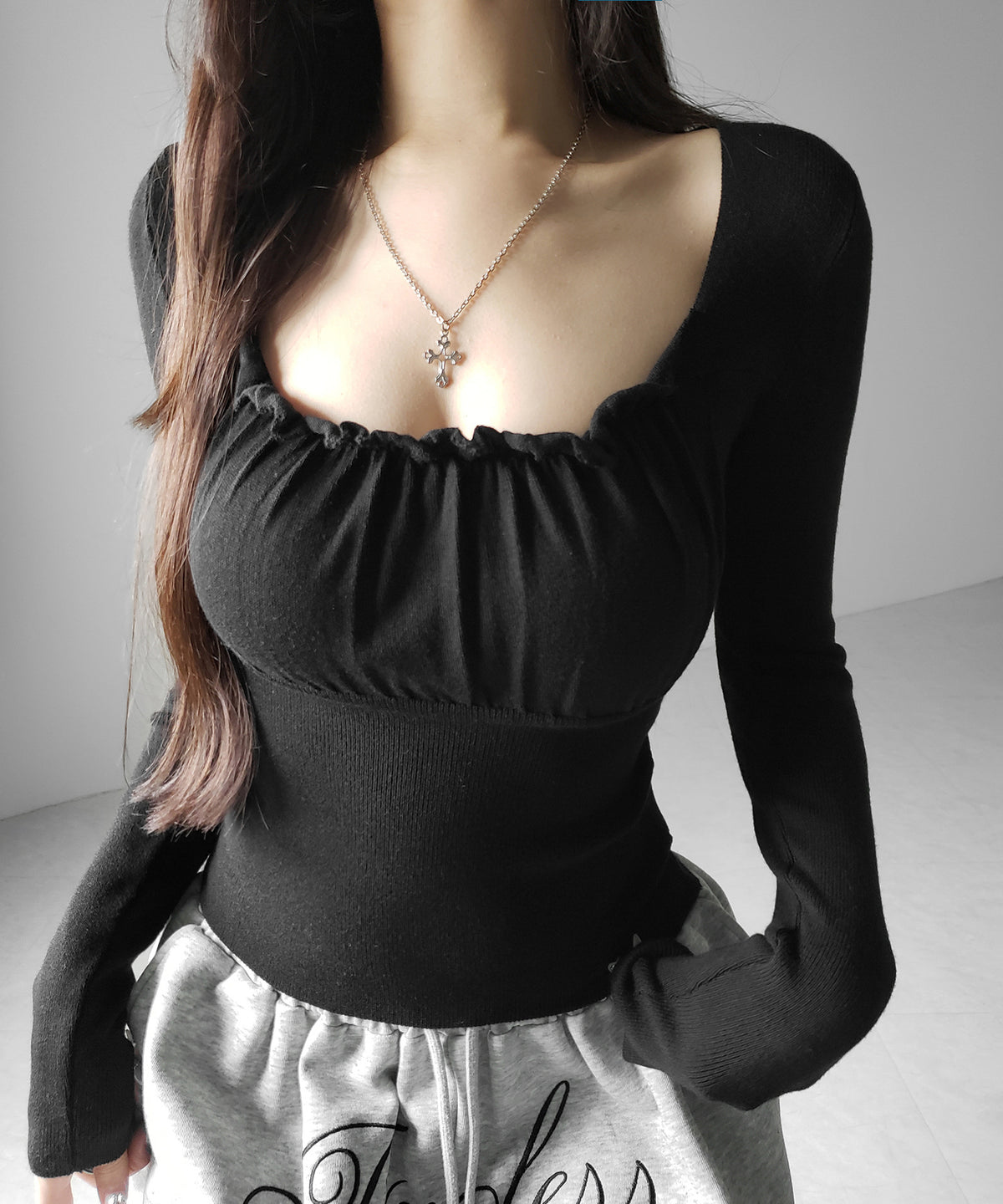 フリルギャザースクエアネック長袖ニットトップス / frill gather square neck longsleeve knit tops