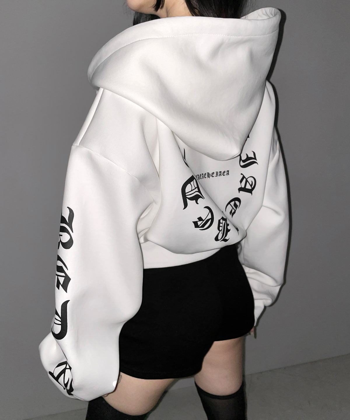 グランジロゴダブルジップショートパーカー / grunge logo double zip short hoodie