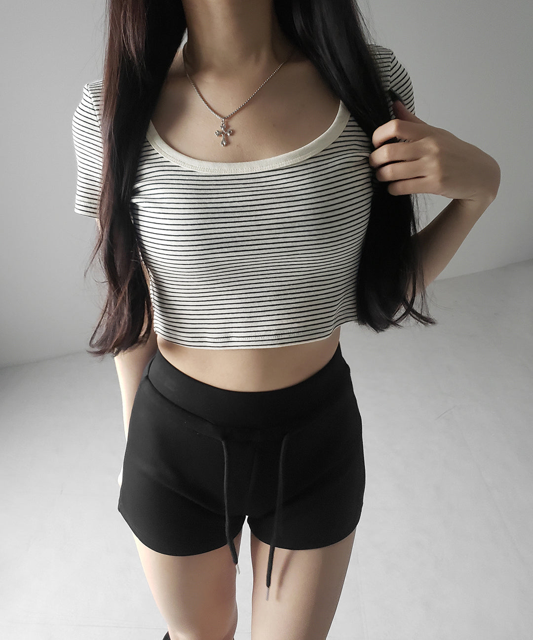 ピンボーダースクエアネックショートTシャツ / pin border square neck short T-shirt