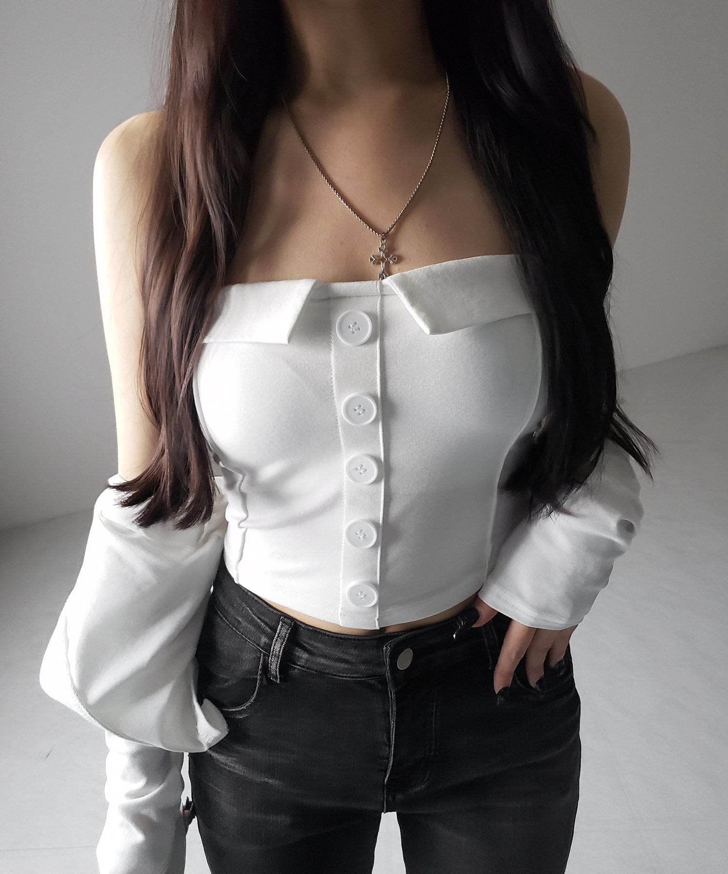 【 2点セット 】フロントボタンベアトップ + クロップドカットソーカーディガン SET / front button bare top + cropped cutsaw cardigan SET