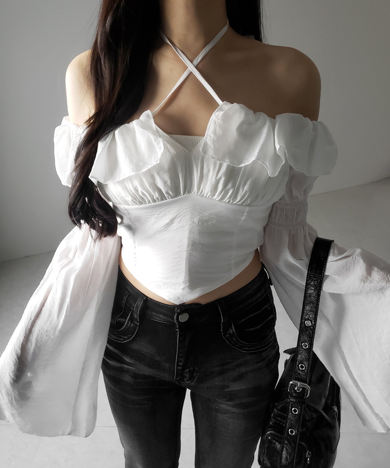 【3WAY 】チョーカーリボンフレアスリーブオフショルブラウス / choker ribbon flare sleeve off-shoulder blouse