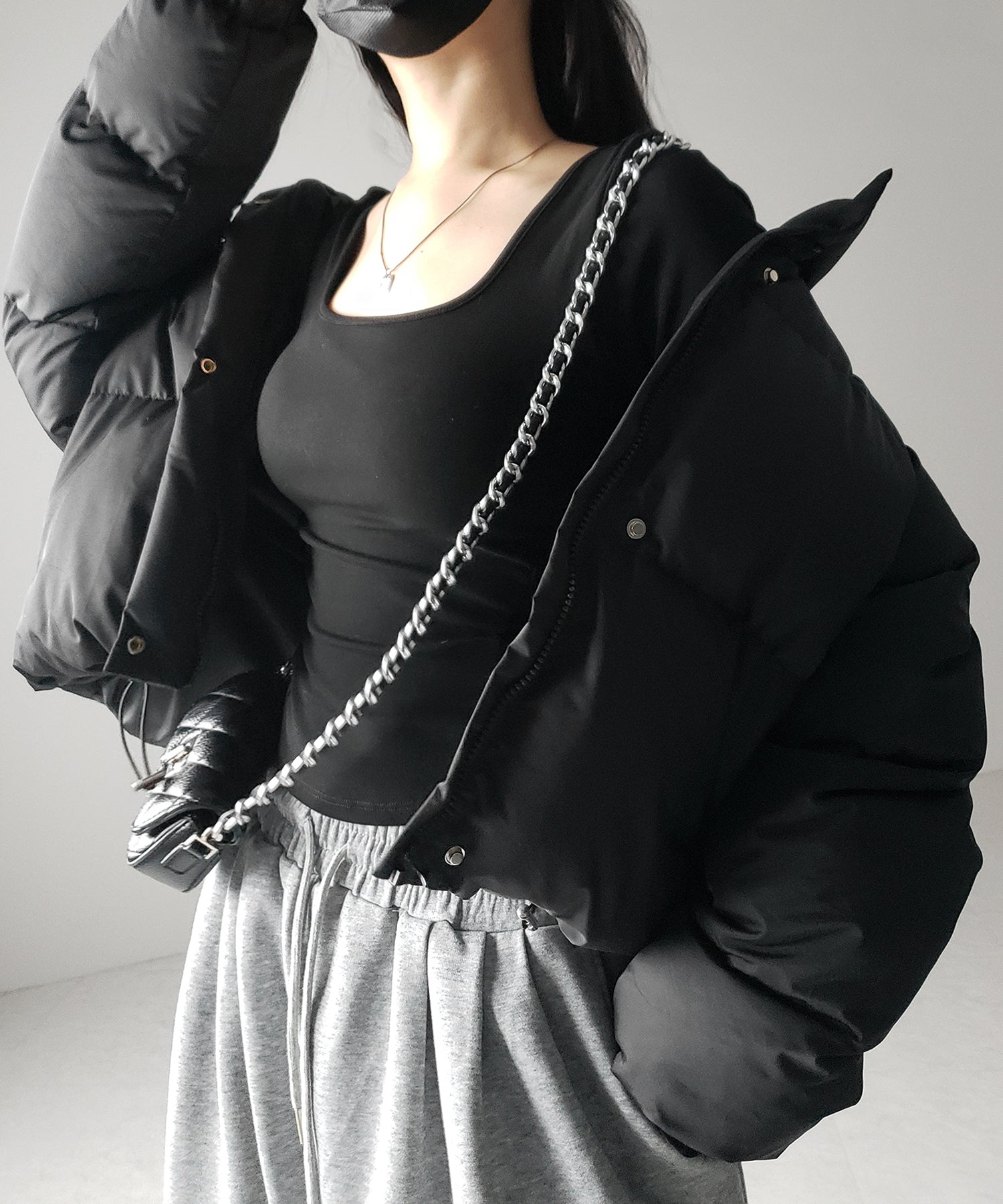 【 裏起毛 / カップ付き 】スクエアネックスリムカットソートップス