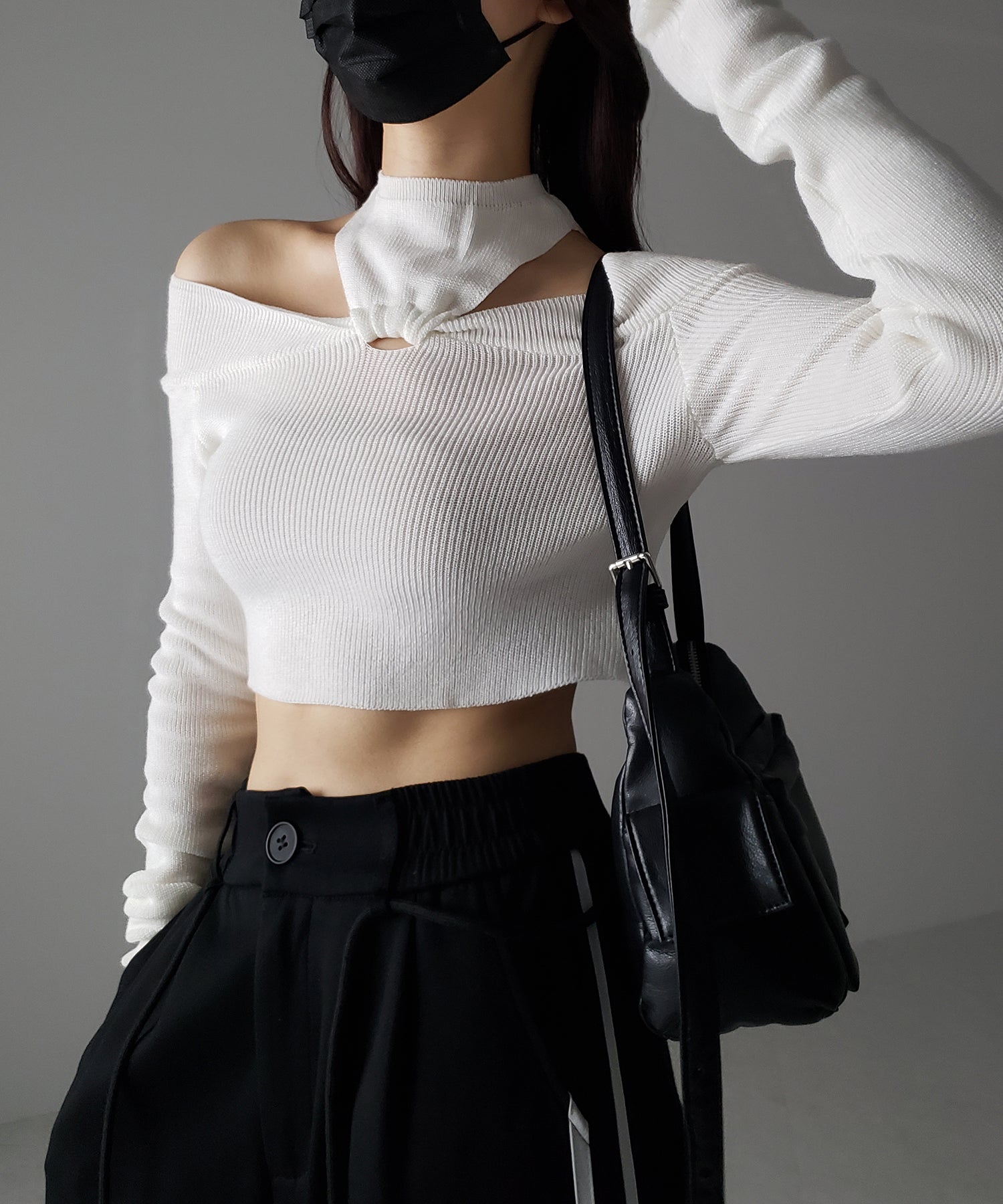 【 3 color 】カットアウトオフショルショートリブニット