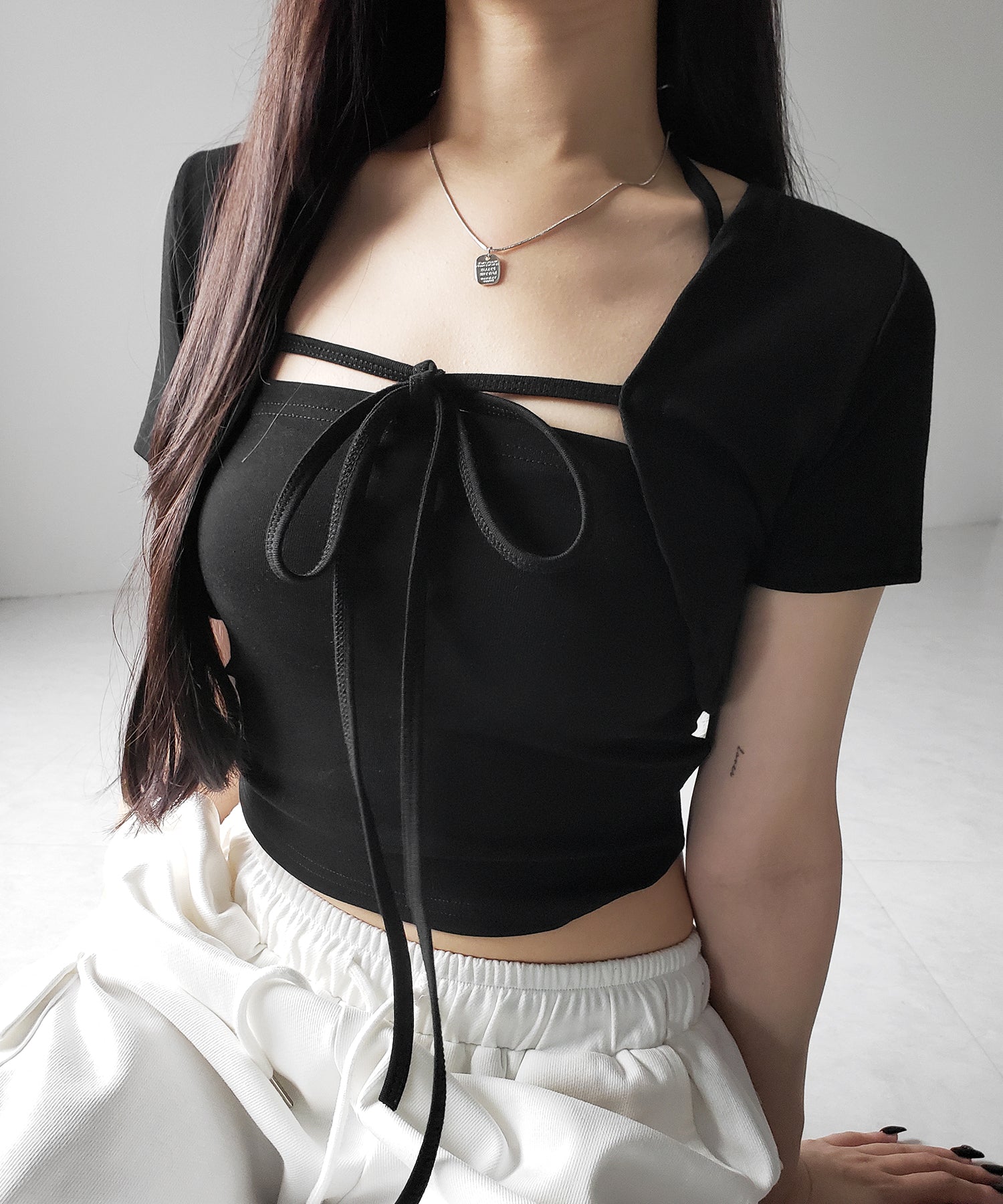 【 2点セット 】フロントリボンショートカーディガン+ ホルターキャミソール SET / front ribbon short cardigan + halter camisole SET