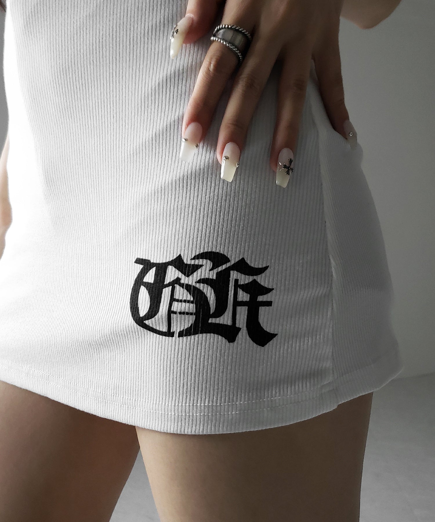 【 新色ピンク追加!】グランジロゴバッククロスタンクトップミニワンピ / grunge logo back cross tanktop mini onepiece