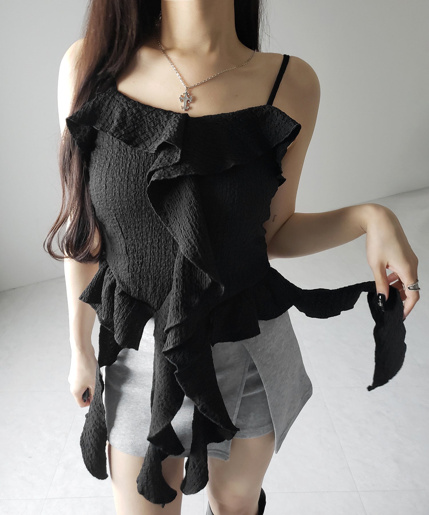 ラッフルフリルレイヤードビスチェキャミソール / ruffle frill layered bustier camisole