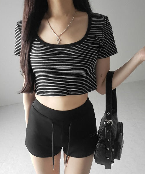 ピンボーダースクエアネックショートTシャツ / pin border square neck short T-shirt