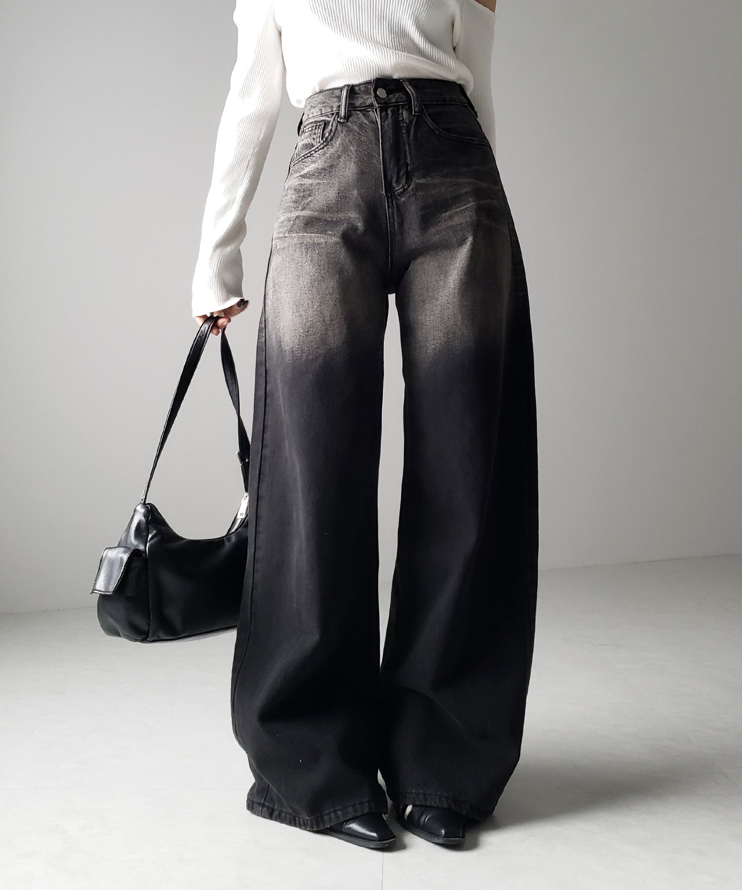 【 4size / 2color 】ヴィンテージグラデーションウォッシングルーズワイドデニム