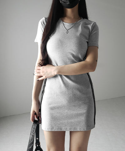 半袖サイドラインタイトミニワンピース / short sleeve side line tight mini onepiece