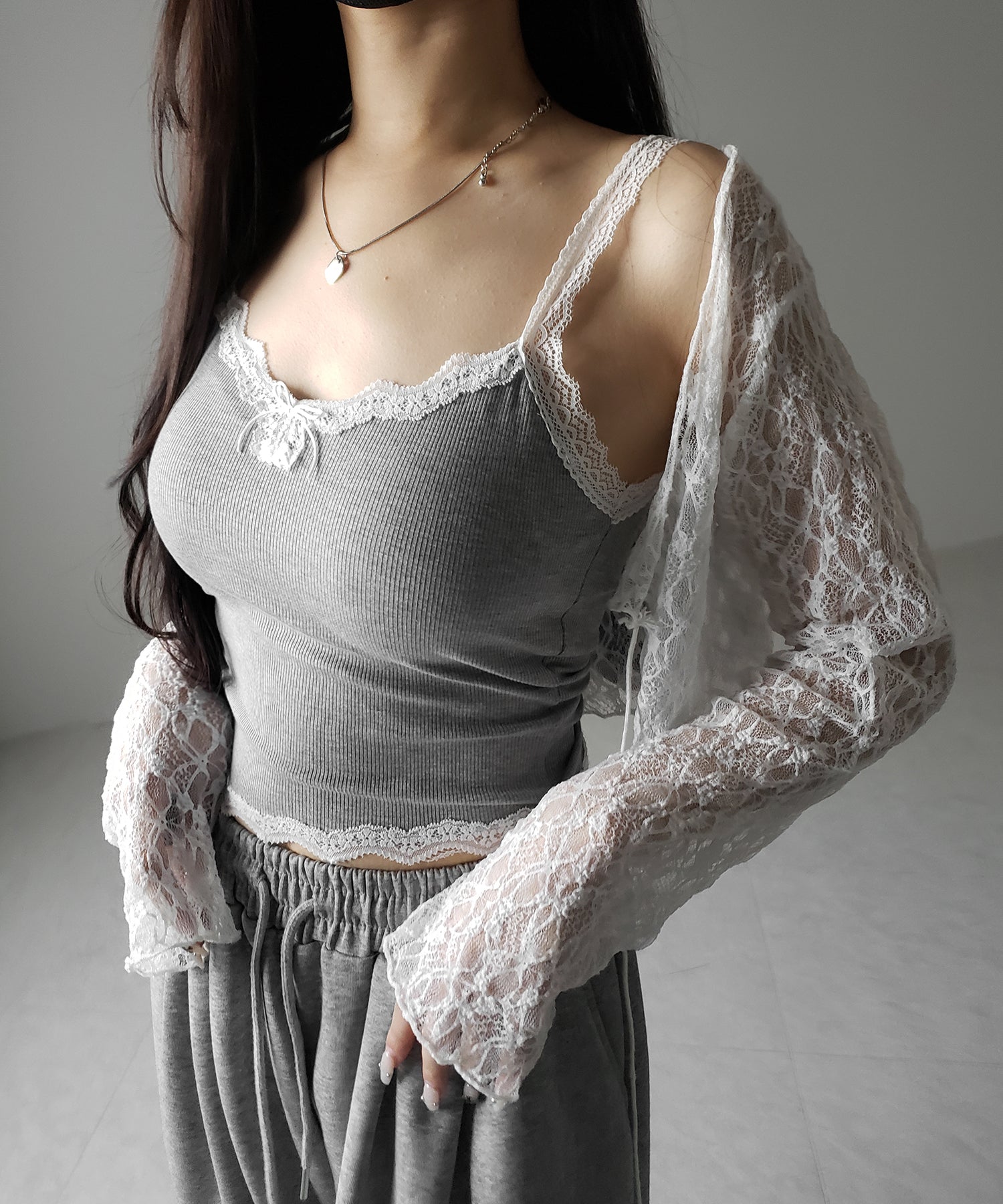 【 3color 】バイカラーレースクロップドリブキャミソール / bicolor lace cropped rib camisole