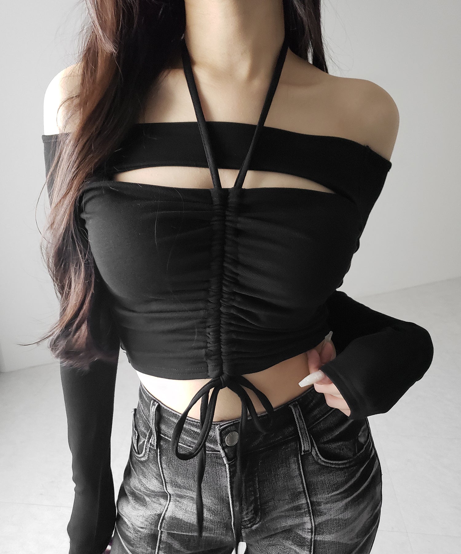 裏起毛カットアウトシャーリングぴちカットソートップス / urakimo cutout shirring pichi cutsew tops