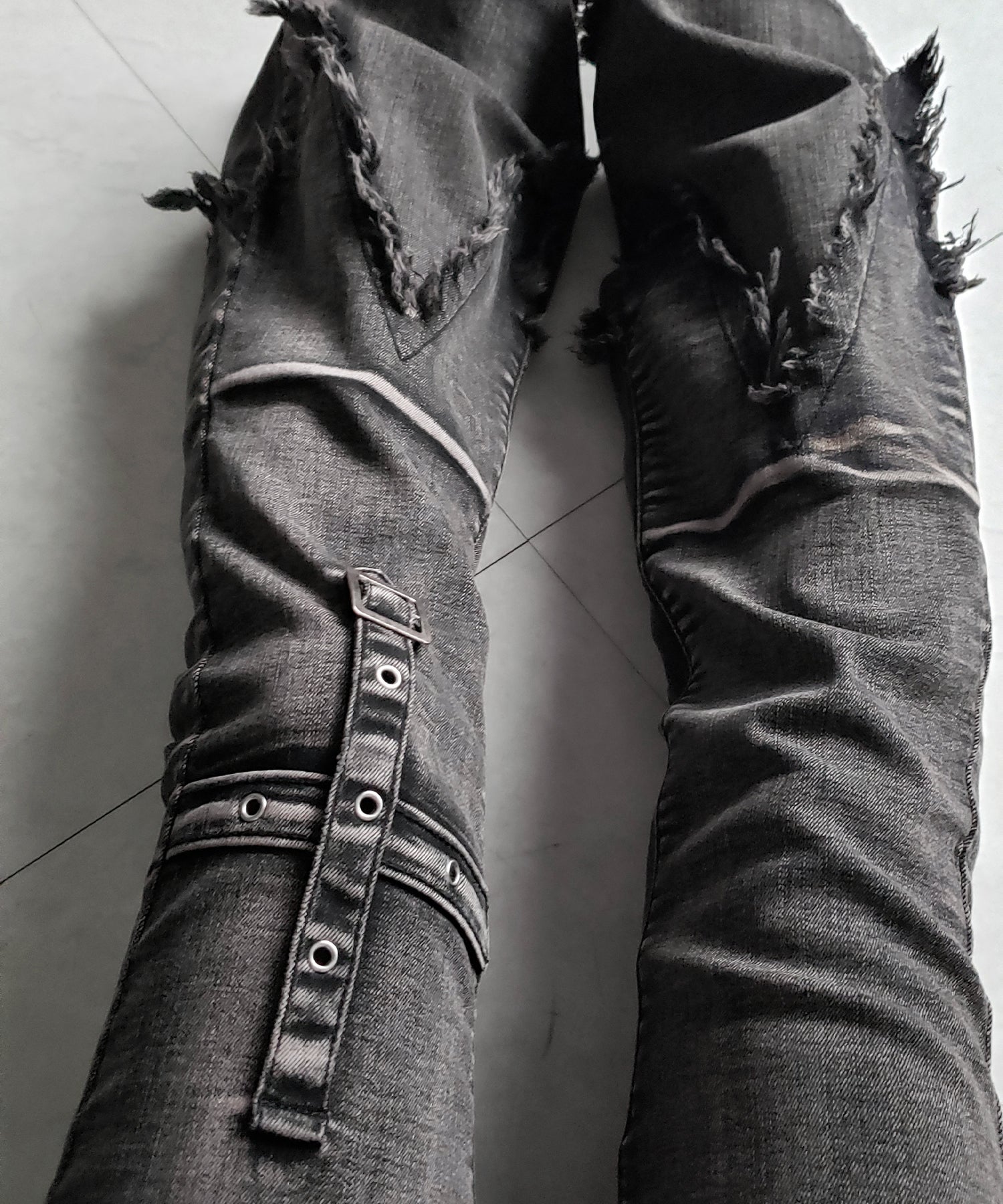 クロスデザインヴィンテージライクフリンジストレッチフレアデニム / cross design vintage-like fringe stretch flare denim