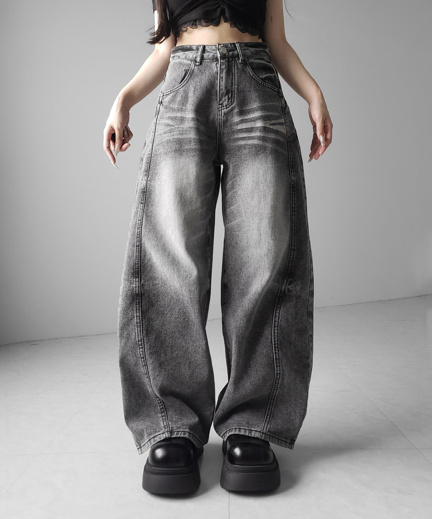 【 3size 】ヴィンテージブラックウォッシュバルーンデニム / Vintage black wash balloon denim