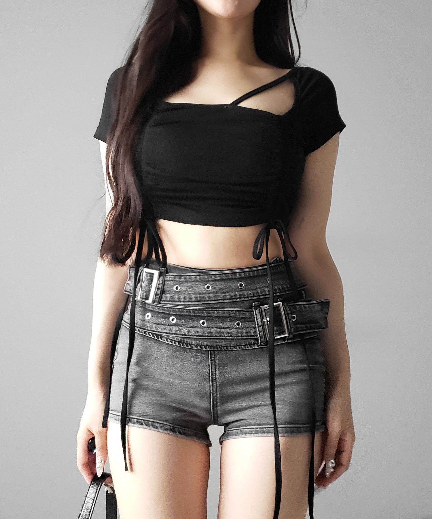 ダブルベルテッドマイクロミニデニムショートパンツ / double belted micro mini denim short pants
