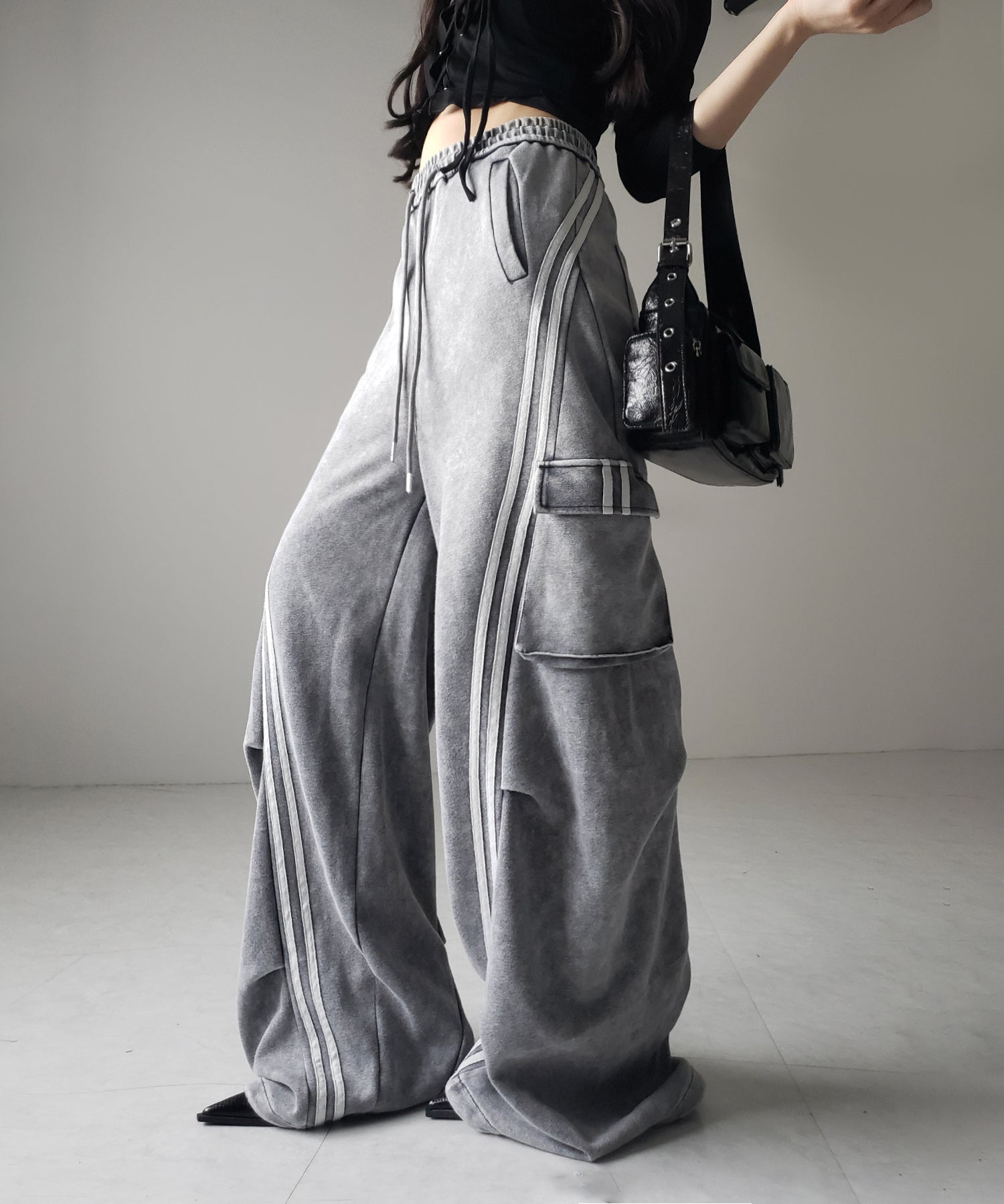【 裾絞り可能2WAY 】ピグメントヴィンテージサイドラインタックワイドスウェットパンツ / pigment vintage sideline tuck wide sweatpants