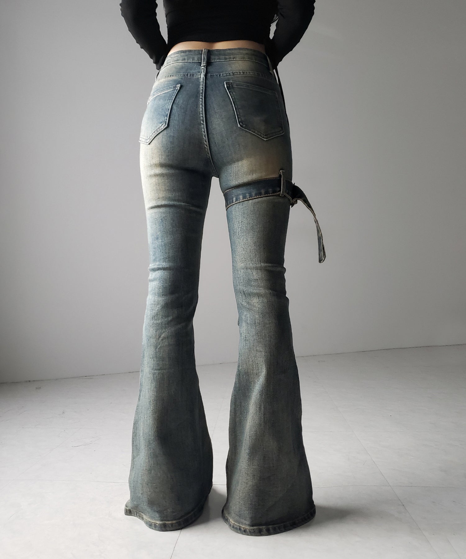 【 2color / 4size 】ベルテッドアウトポケットヴィンテージフレアデニム / belted out pocket vintage flare denim
