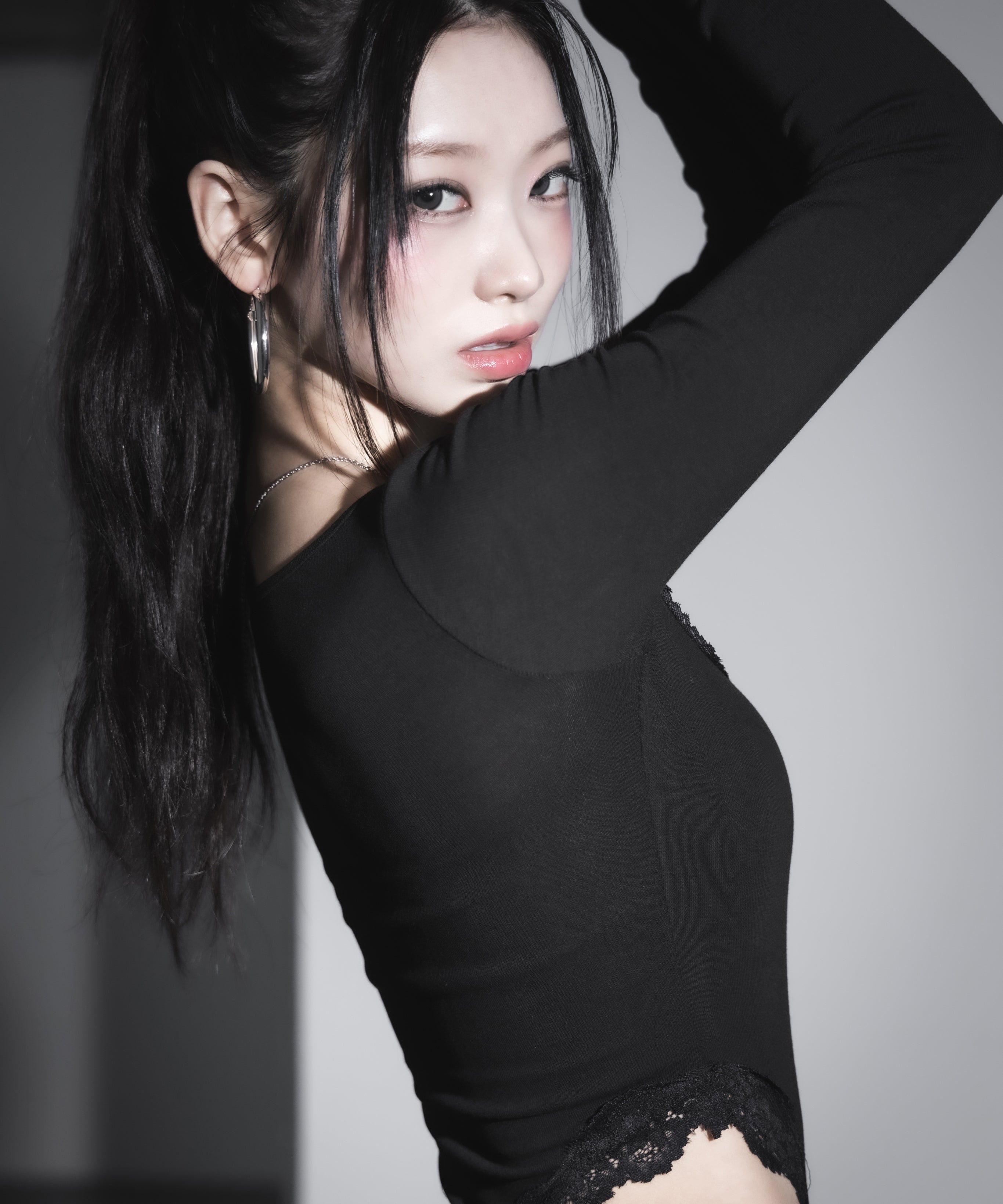 【 2color 】カットアウトレースポイントボディスーツトップス /cutout lace point bodysuit tops