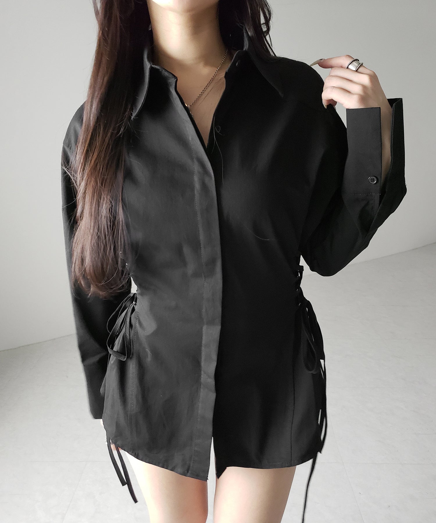 レースアップサイドリボンスリムラインシャツ / lace up side ribbon slim line shirt