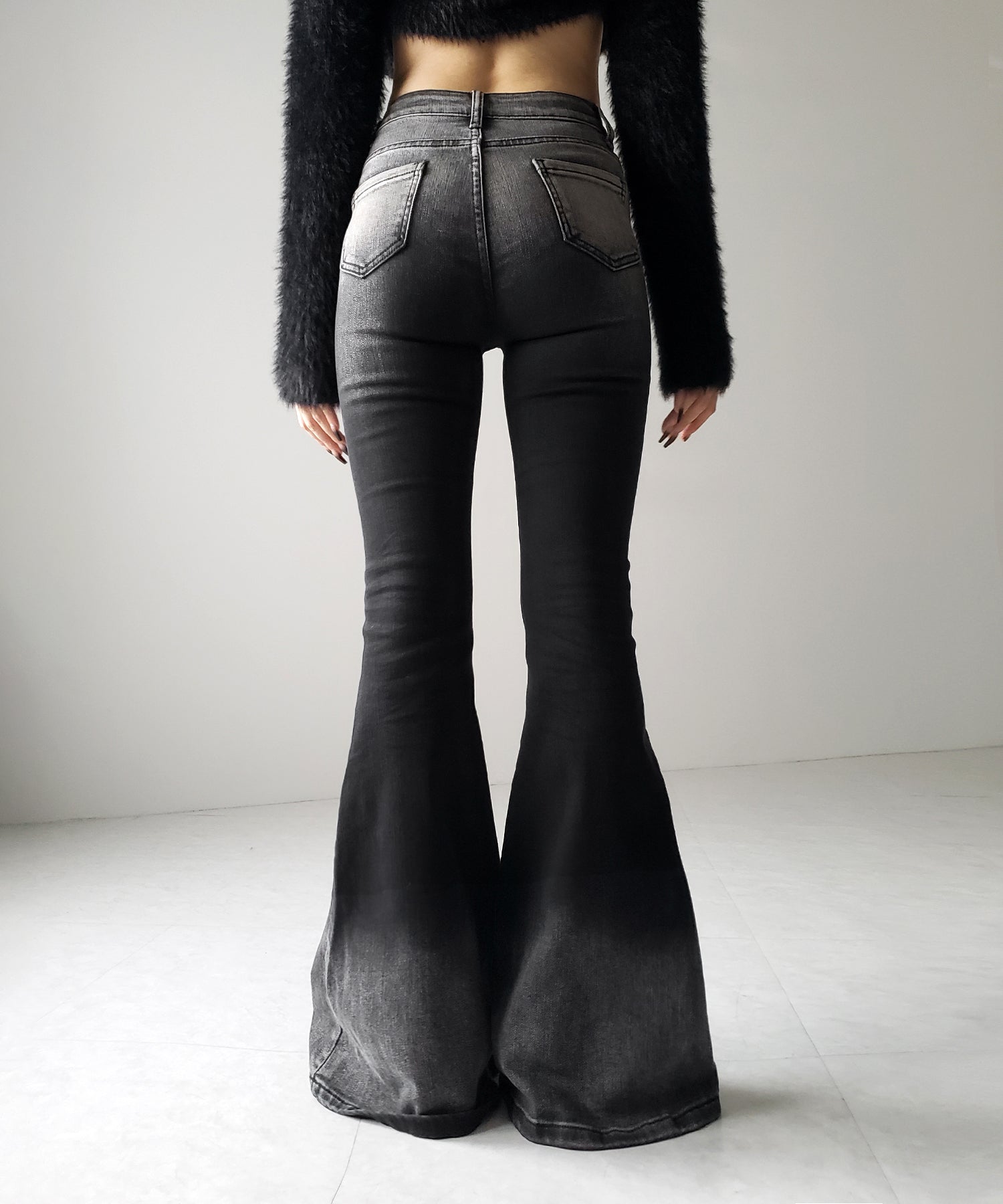 【4size 】ブリーチグラデーションストレッチブラックフレアデニム / bleach gradation stretch black flare denim