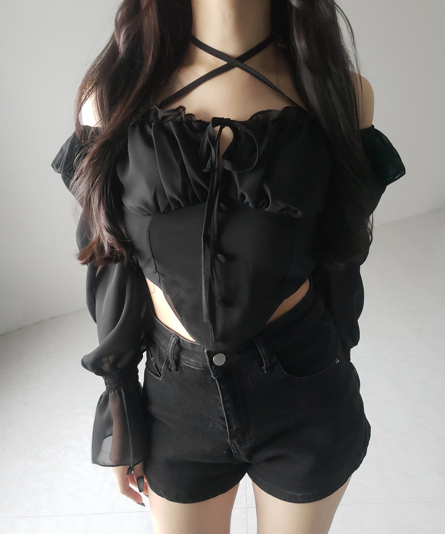 【 2WAY 】フロントリボンクロスネックオフショルシフォンブラウス / front ribbon cross neck off-shoulder chiffon blouse