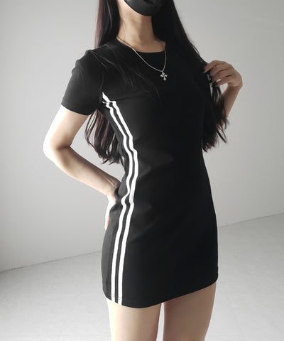 半袖サイドラインタイトミニワンピース / short sleeve side line tight mini onepiece