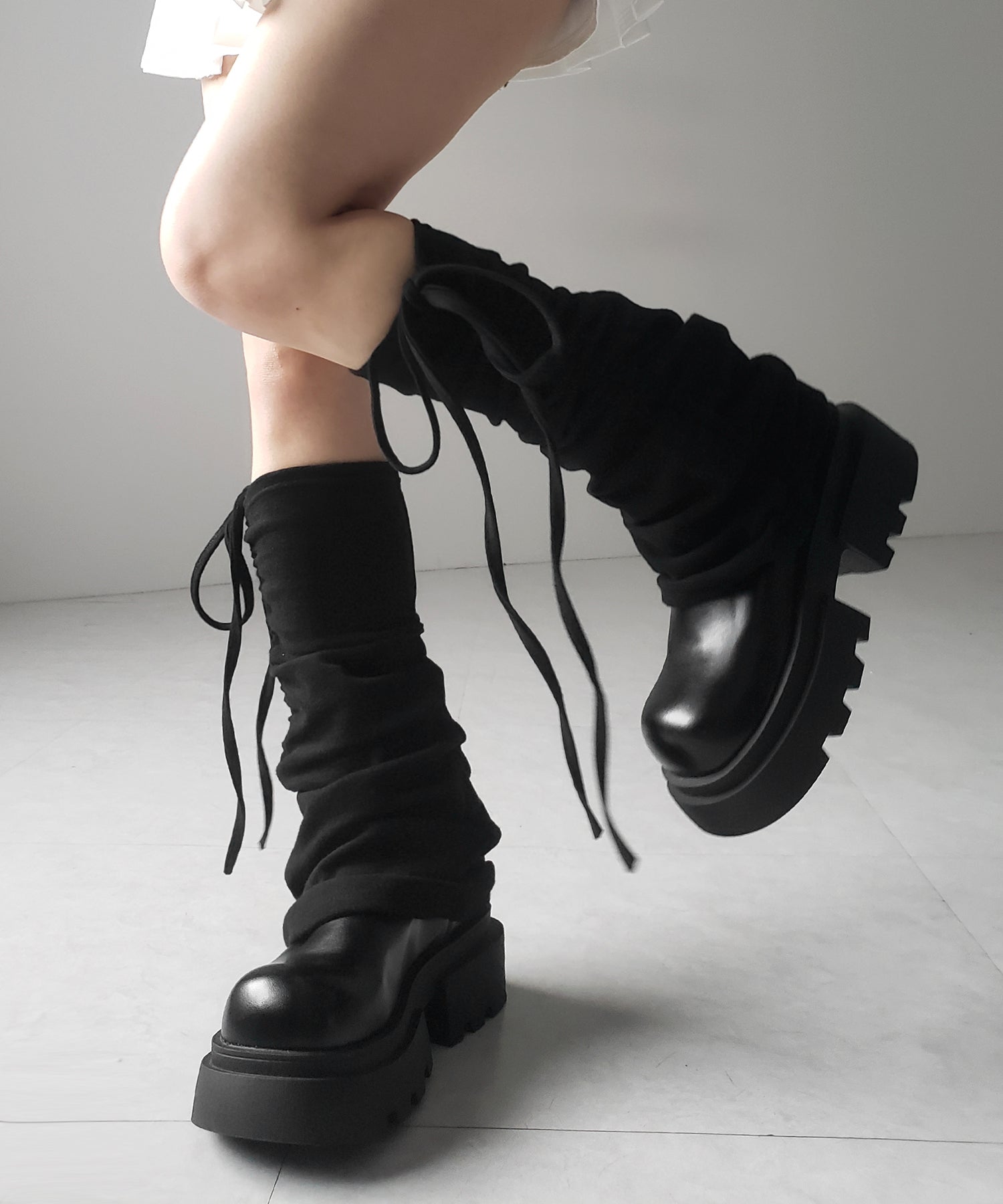 【 2color 】ストラップリボンサイドシャーリングレッグカバー / strap ribbon side shirring leg cover