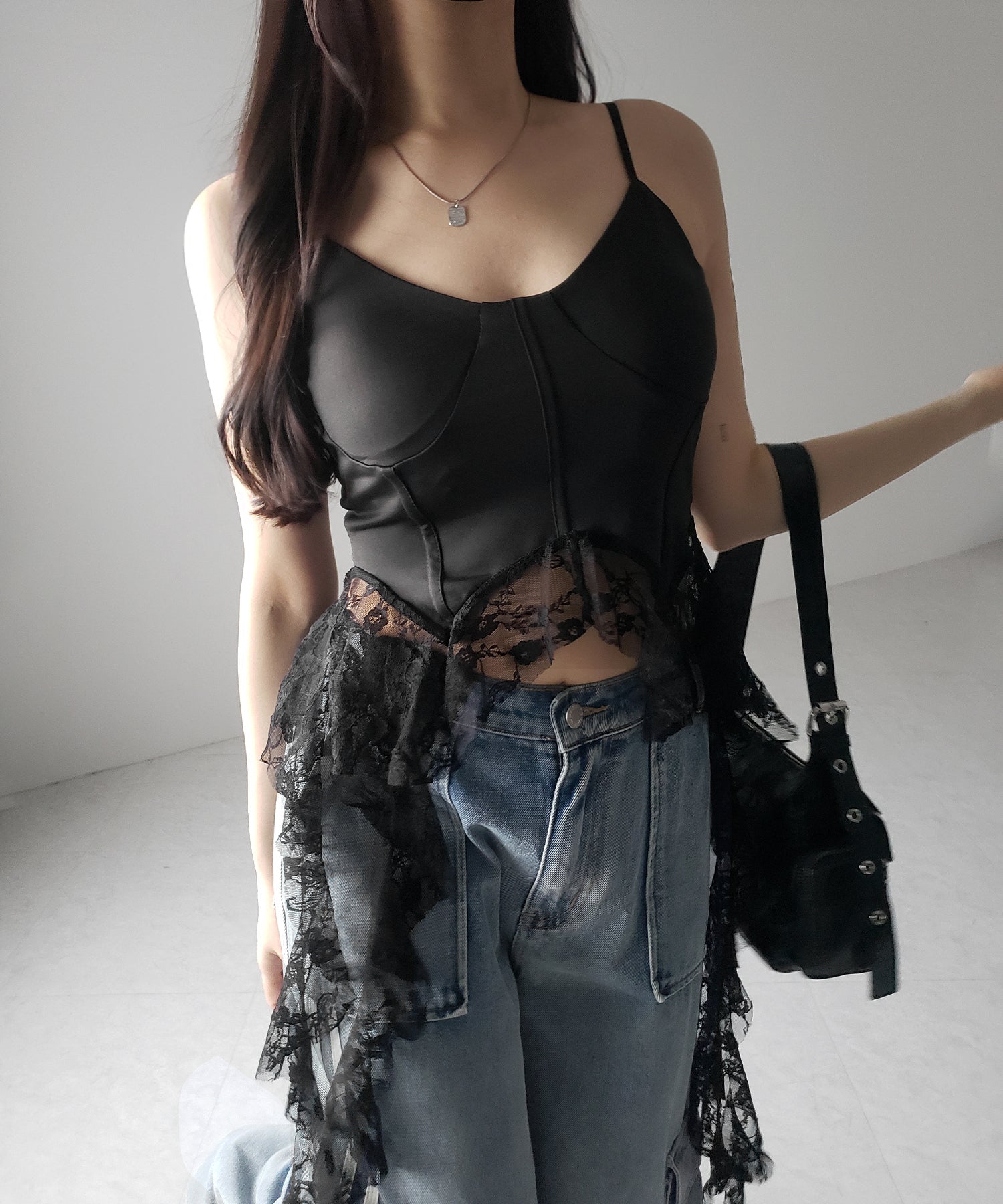 【 2color 】レースフリルレイヤードビスチェキャミソール / lace frill layered bustier camisole