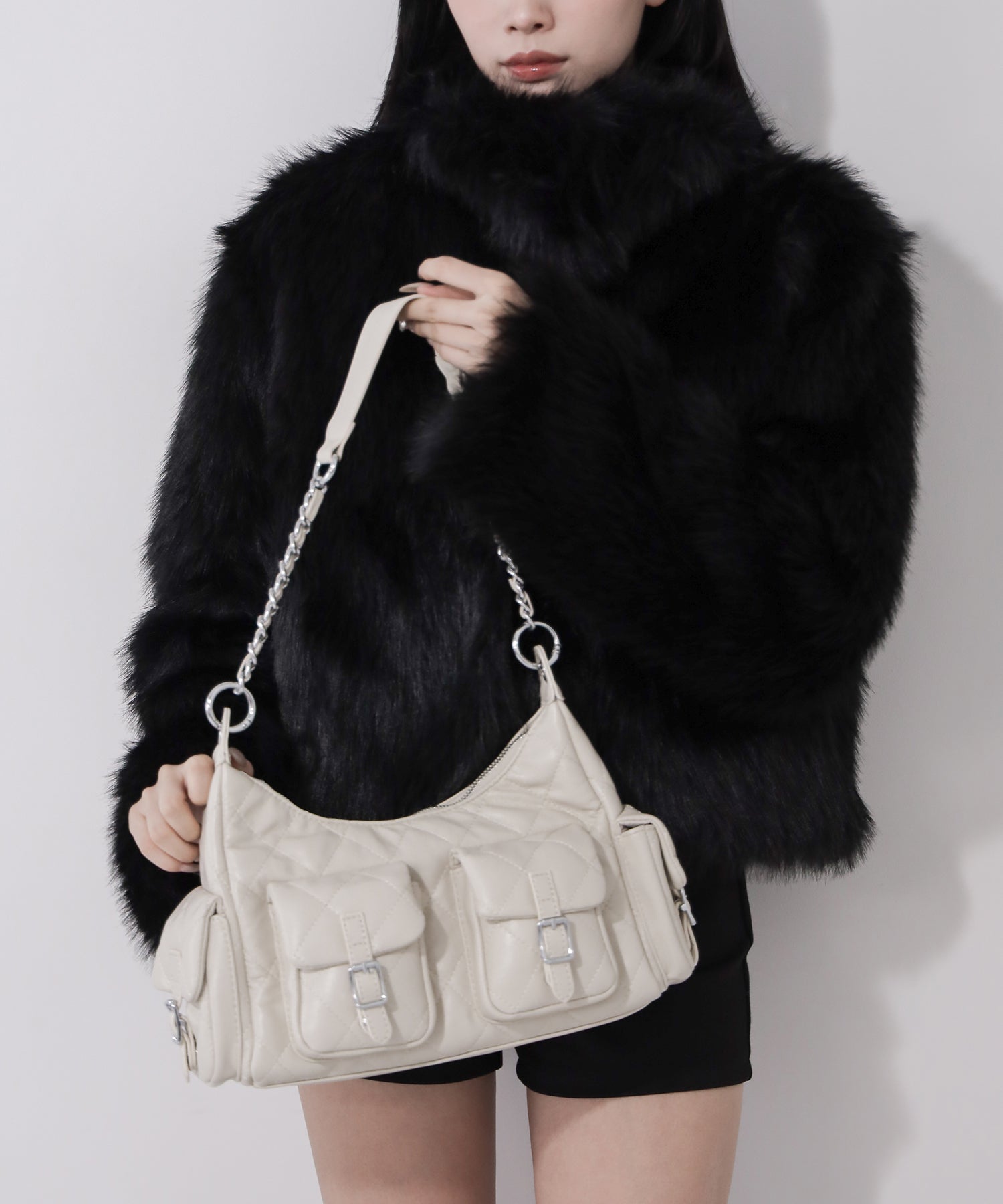 【 2WAY 】アウトポケットキルティングチェーンショルダーバッグ / 2WAY out pocket quilting chain shoulder bag