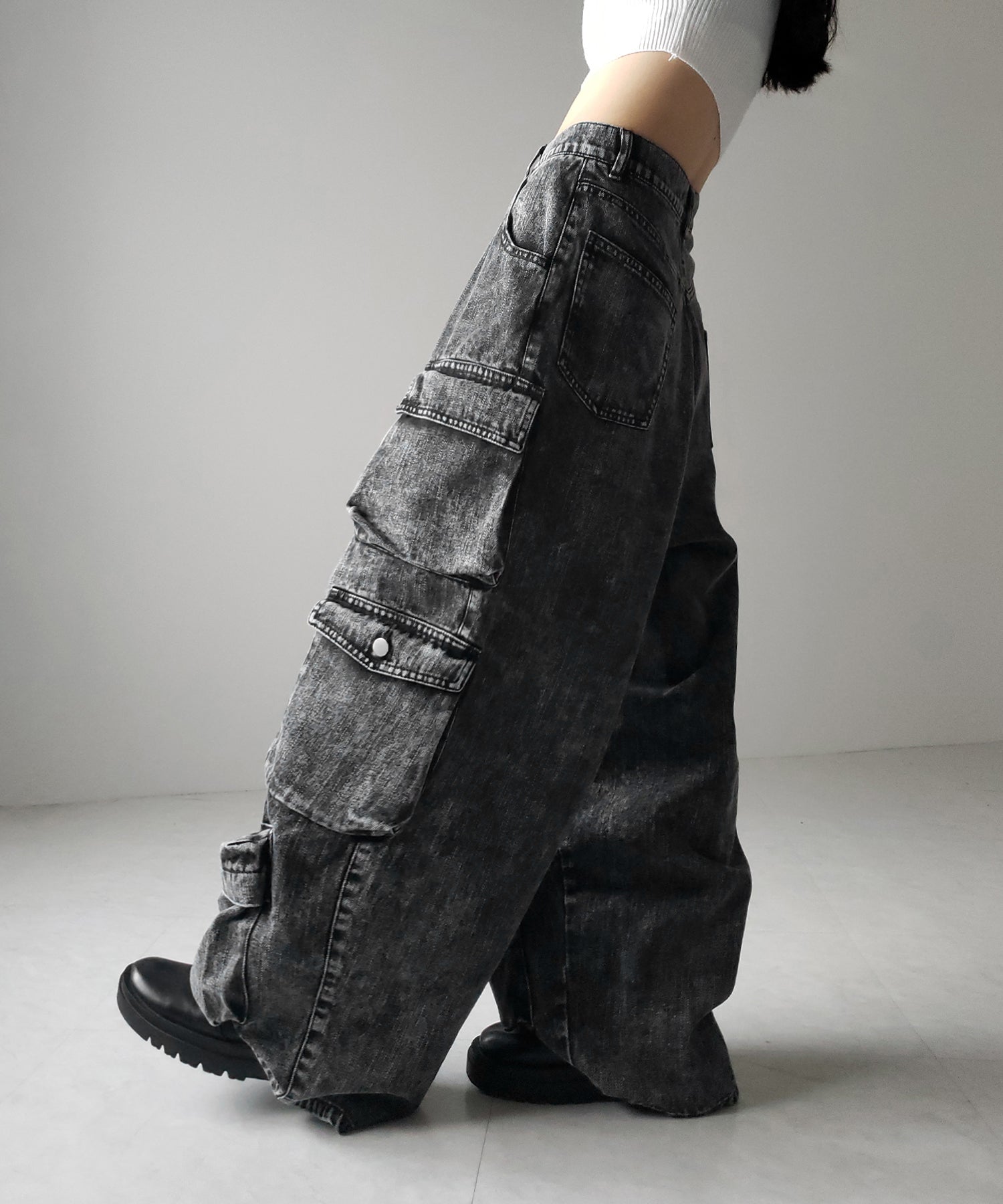 【 デニムセットアップ着用可能 】ヴィンテージケミカルブリーチヘビーワイドカーゴデニム / vintage chemical bleach heavy wide cargo denim