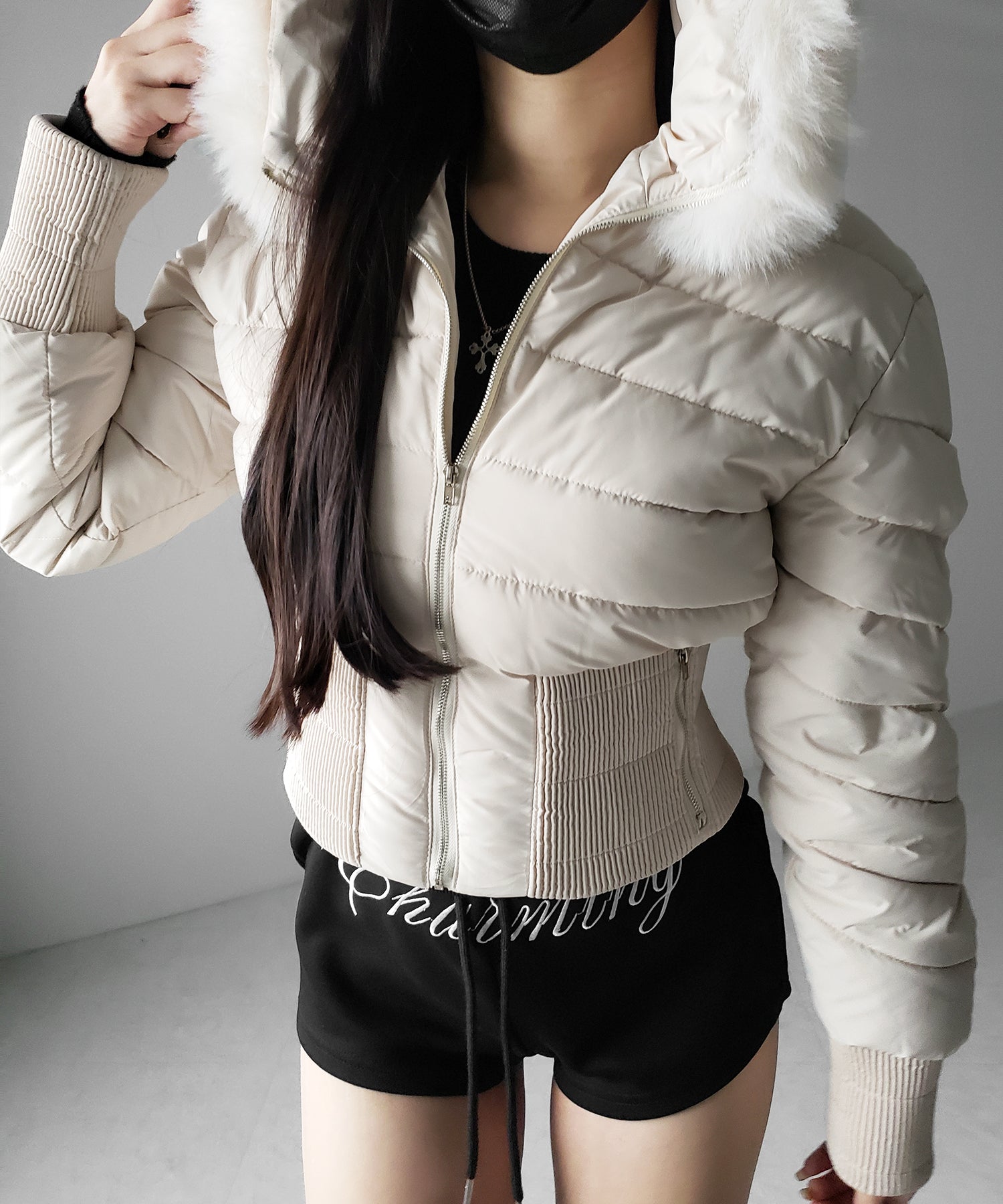 ウエストマークファーフードレディフェイクダウンジャケット / waist mark fur hooded lady fake down jacket