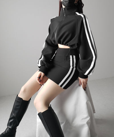 【 セットアップ着用可能 】サイドラインハイウエストミニスカート / sideline high waist mini skirt