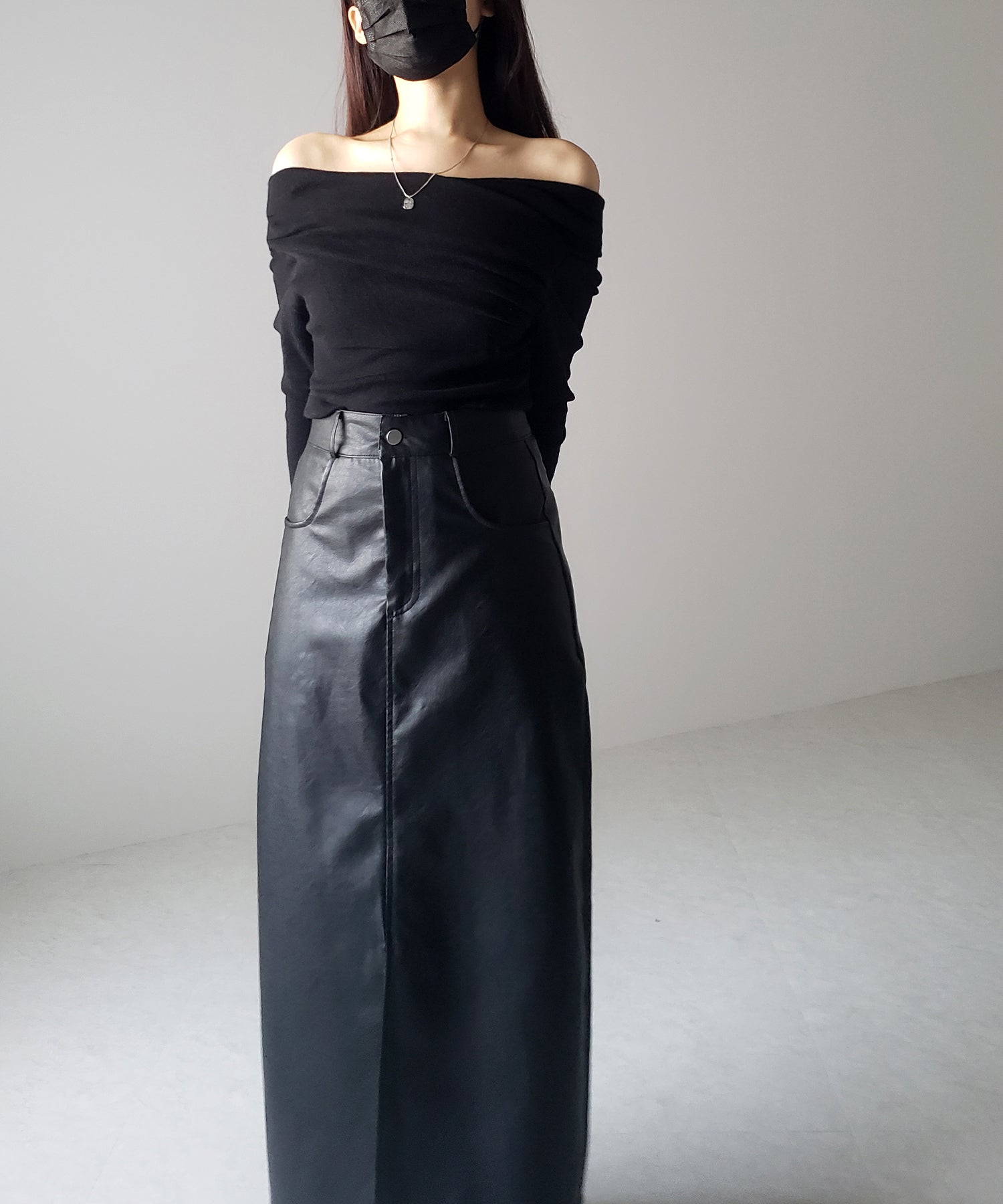 【 3color / 3size 】フロントスリットヴィンテージフェイクレザースカート