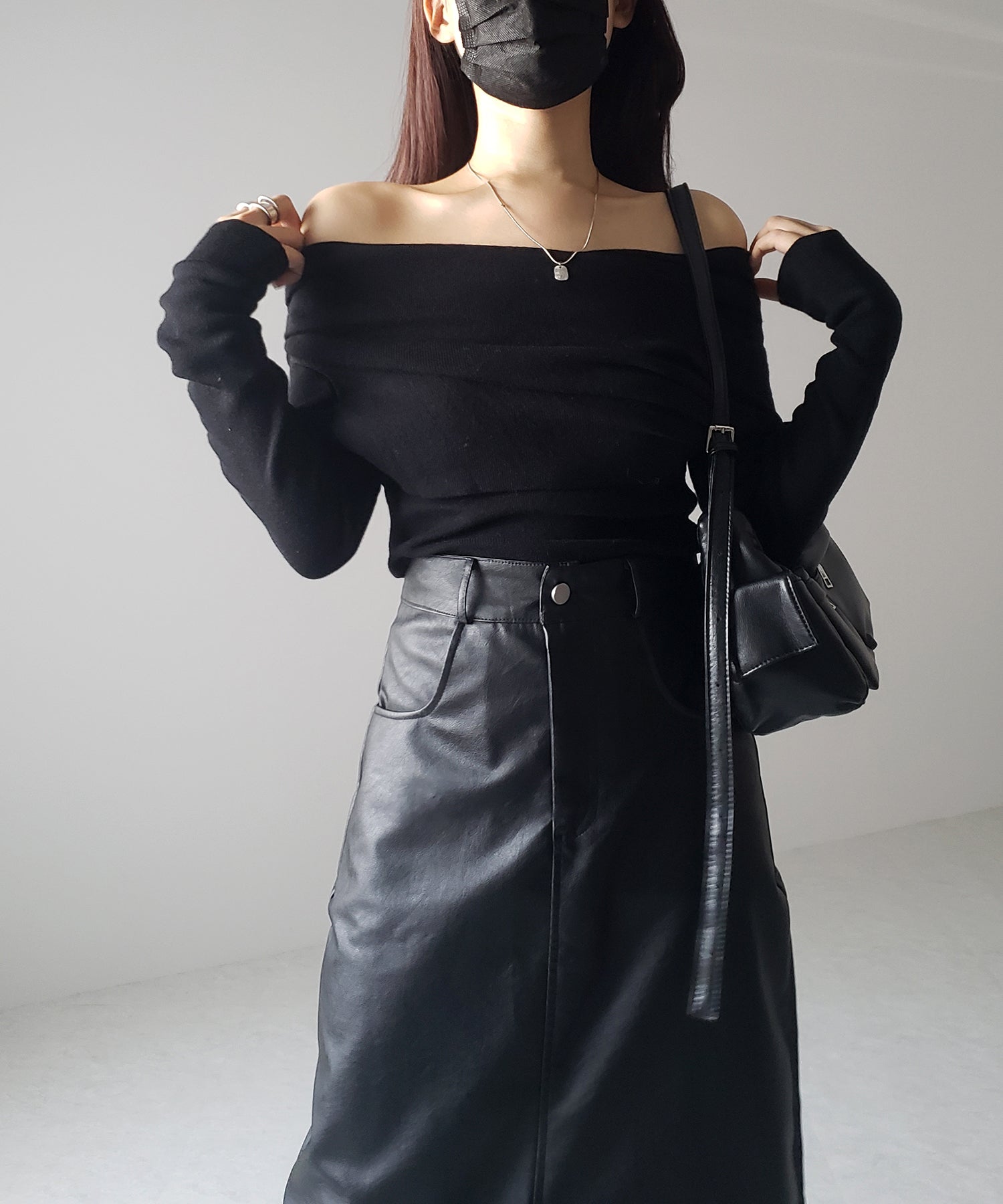 【 3color / 3size 】フロントスリットヴィンテージフェイクレザースカート