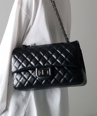 キルティングチェーンスクエアショルダーバッグ / quilting chain square shoulder bag